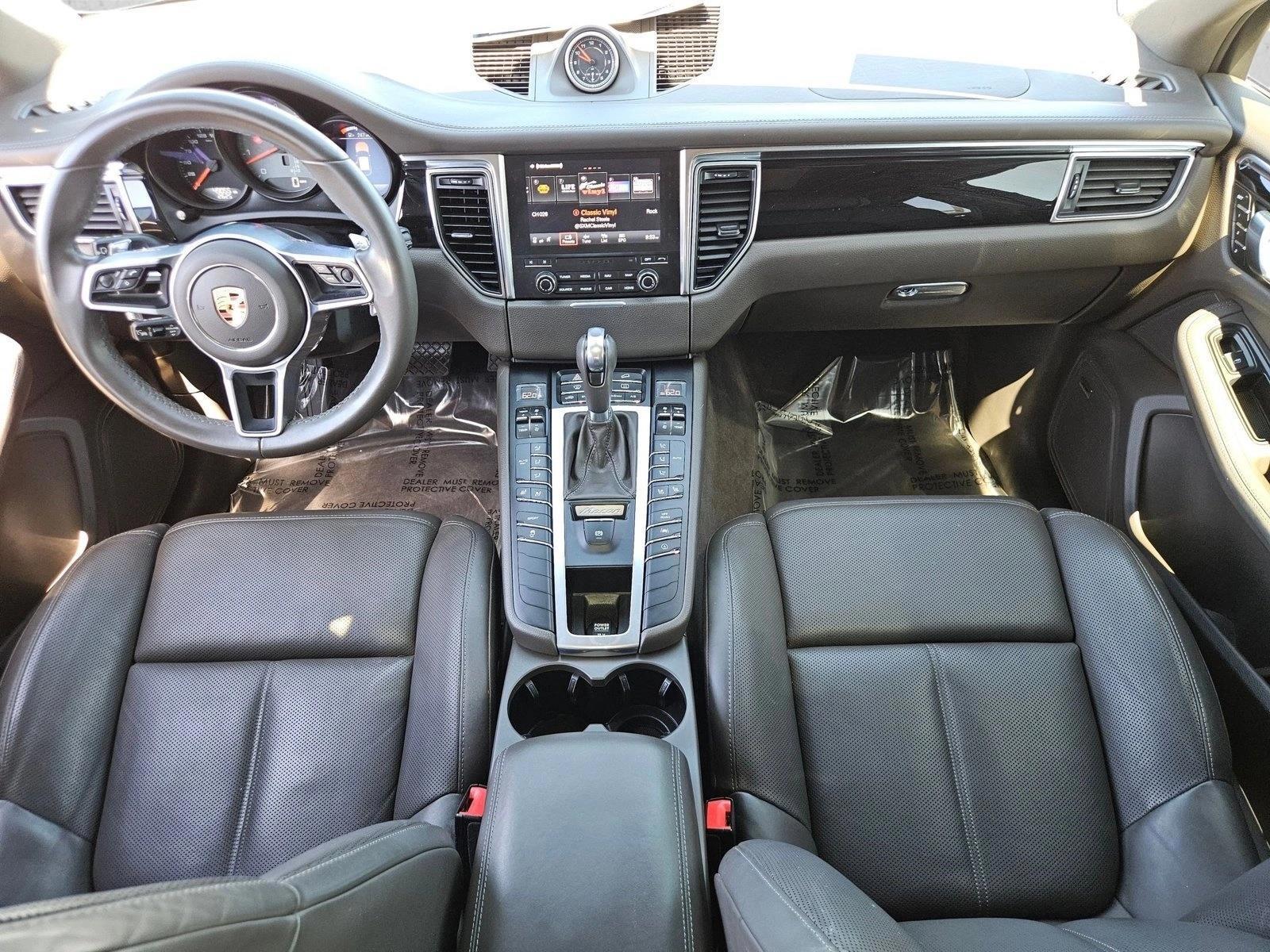 Thumbnail: 2018 Porsche Macan - 4
