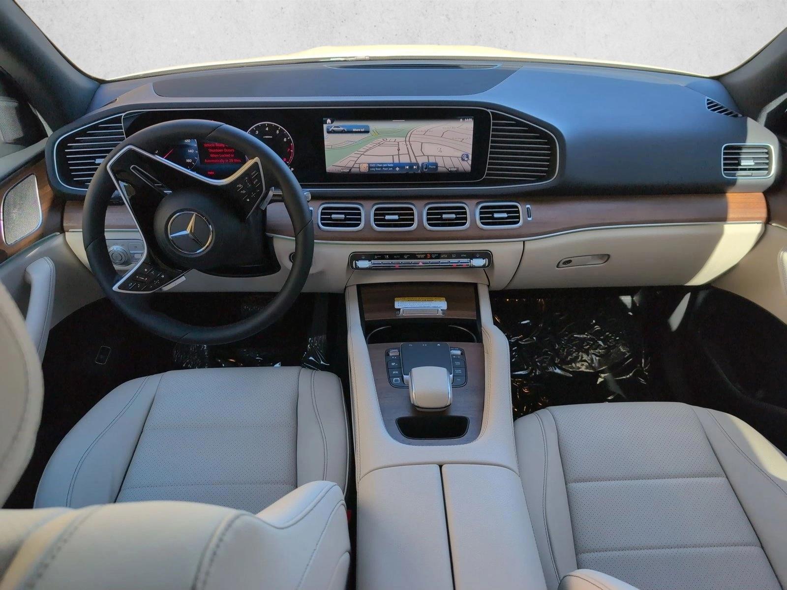 Thumbnail: 2026 Mercedes-Benz GLE - 4