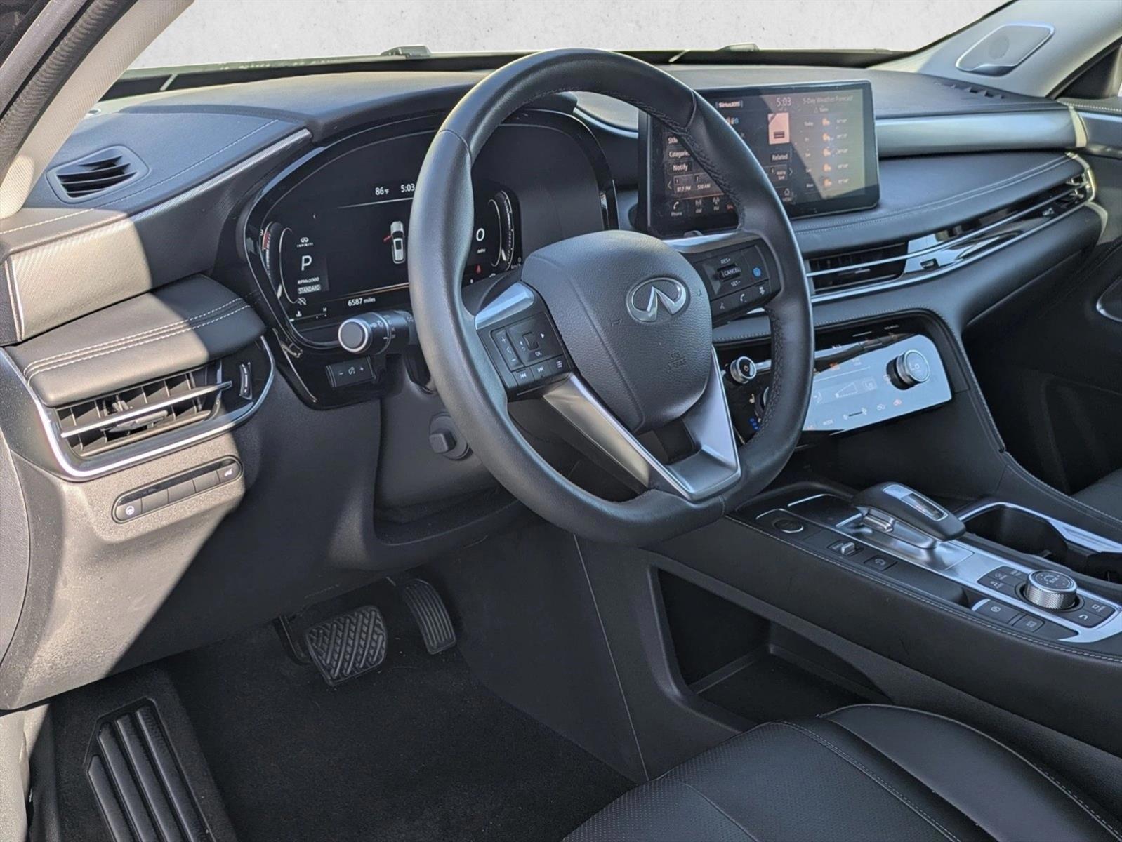 Thumbnail: 2025 INFINITI QX60 - 3