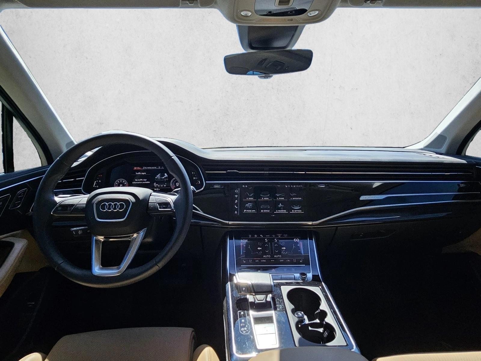 Thumbnail: 2023 Audi Q7 - 3