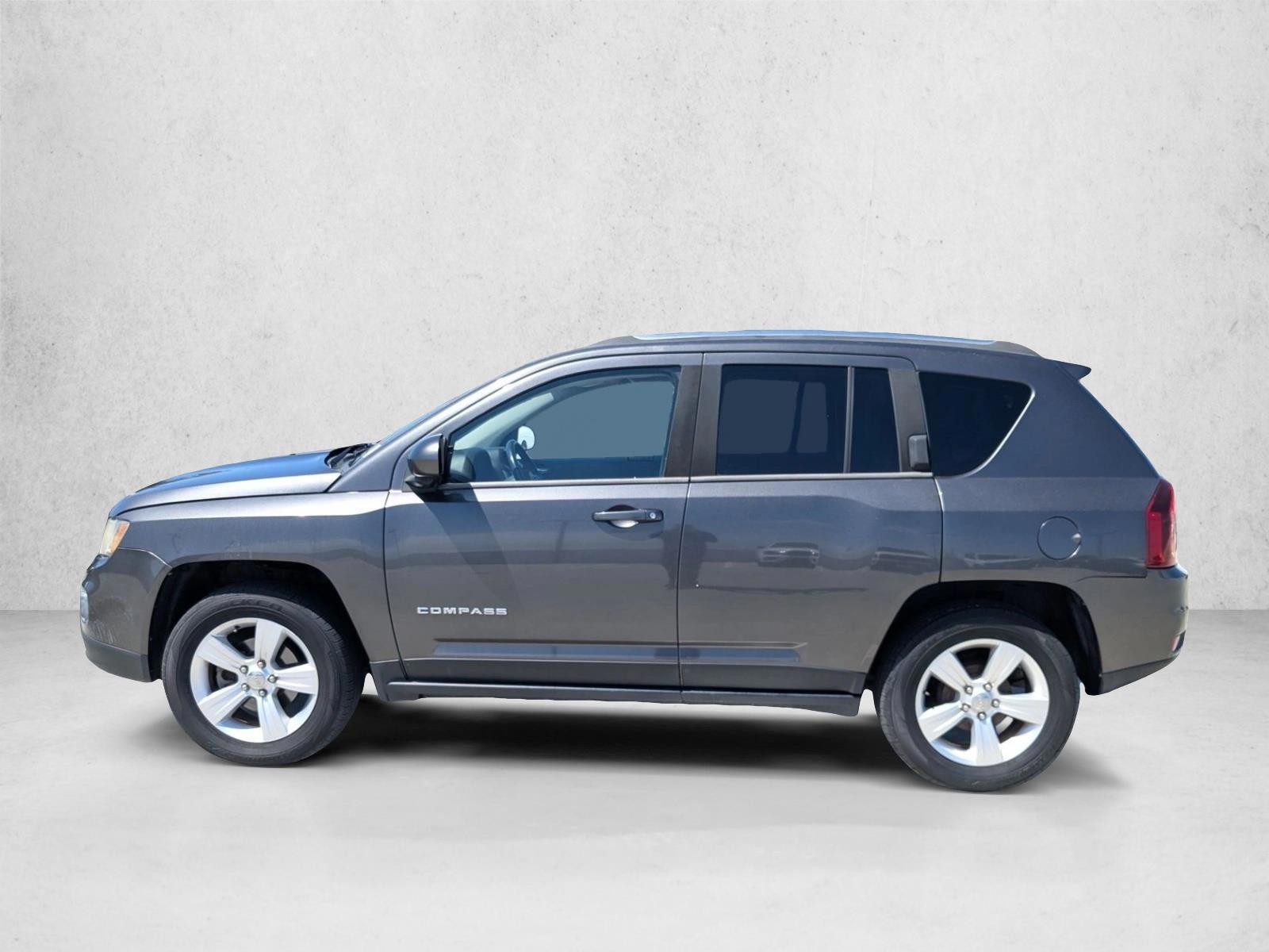 Thumbnail: 2015 Jeep Compass - 2