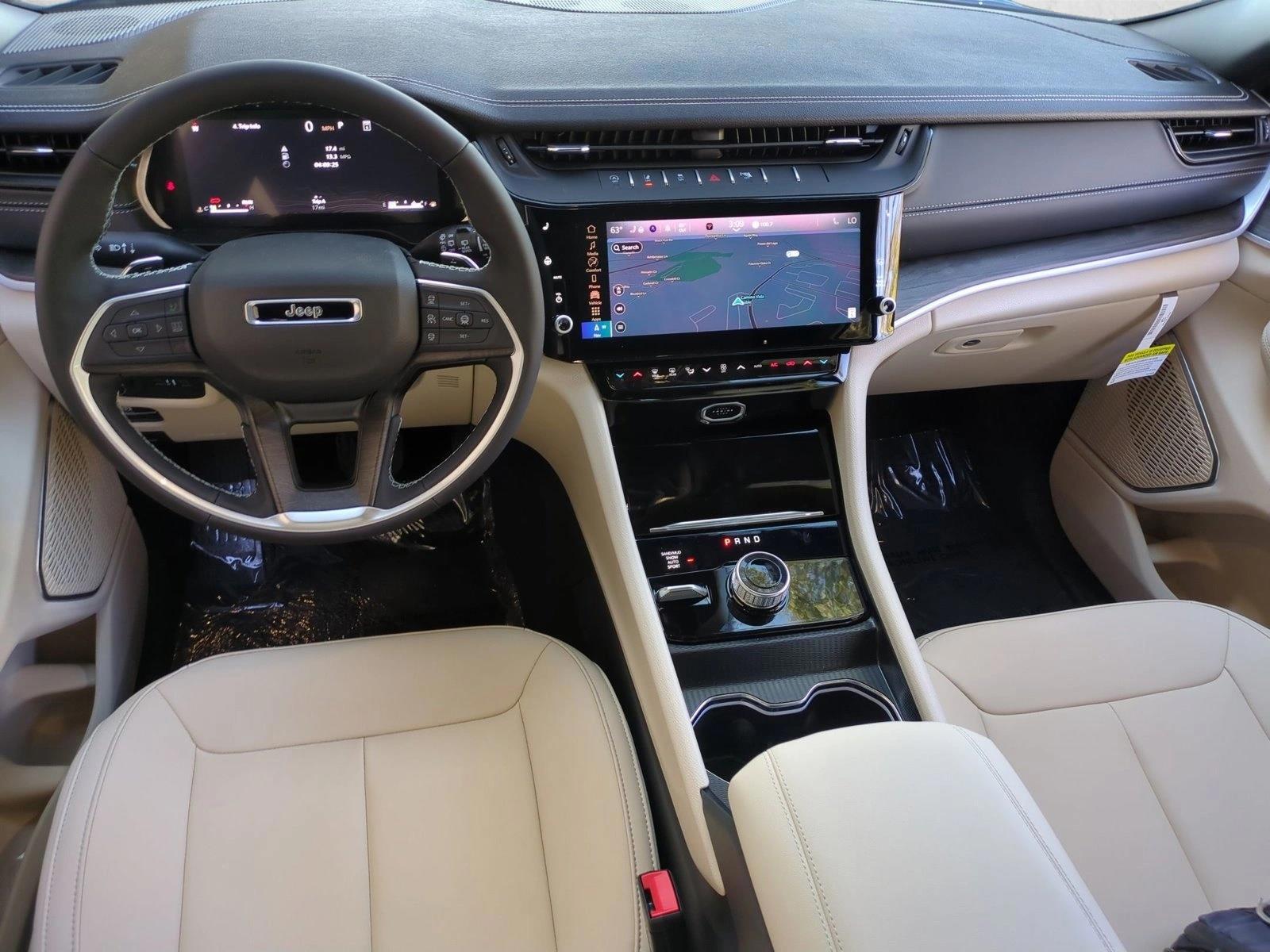 Thumbnail: 2026 Jeep Grand Cherokee - 4
