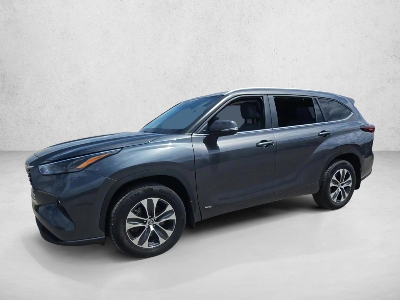 Thumbnail: 2024 Toyota Highlander - 2