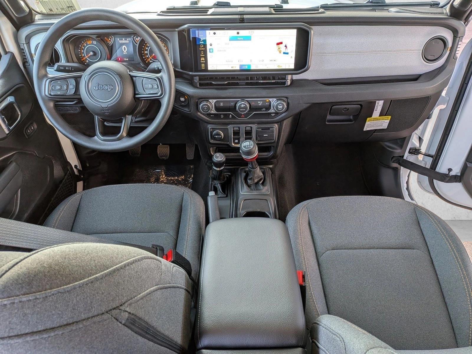 Thumbnail: 2026 Jeep Wrangler - 4