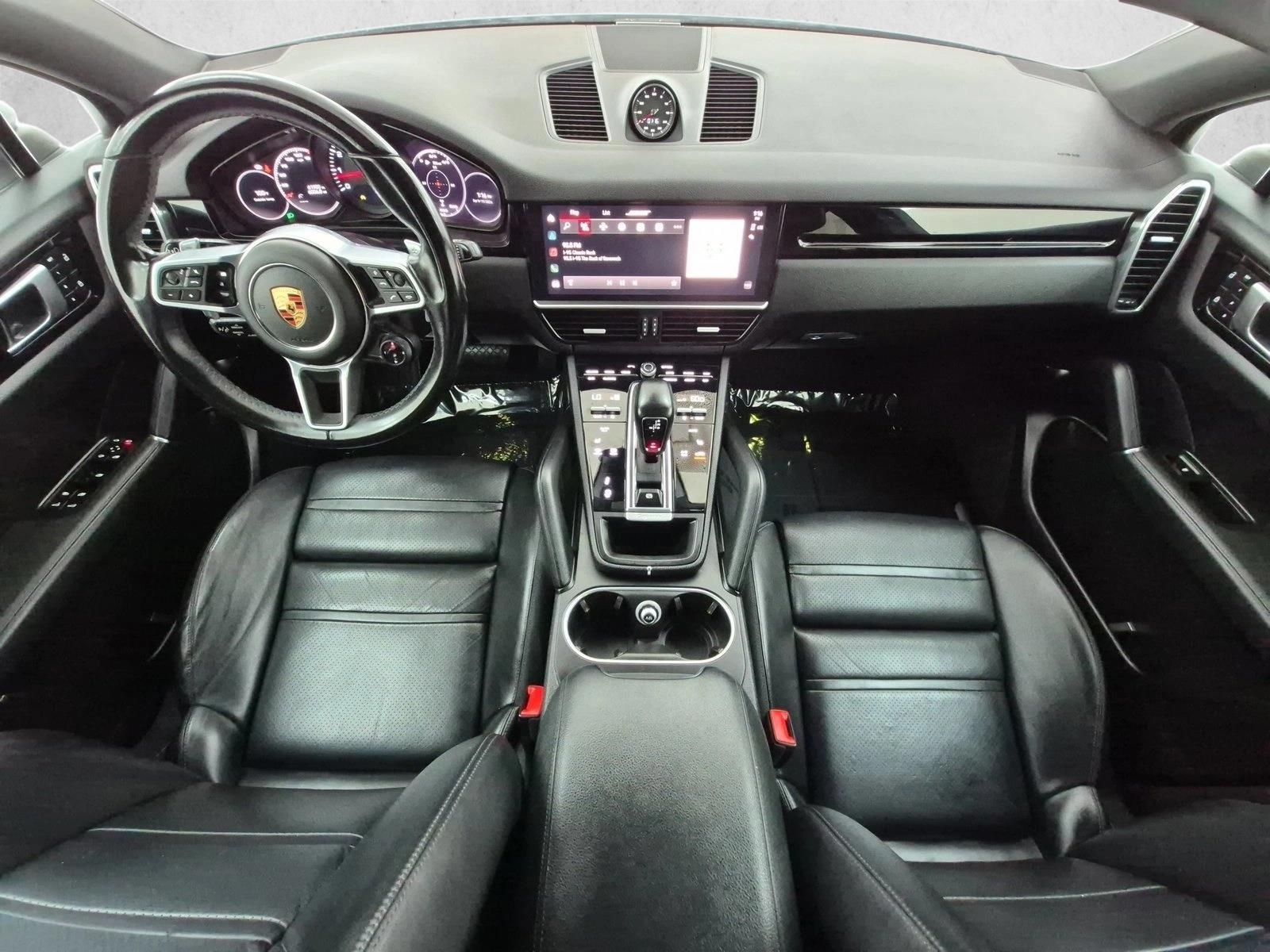 Thumbnail: 2023 Porsche Cayenne - 3