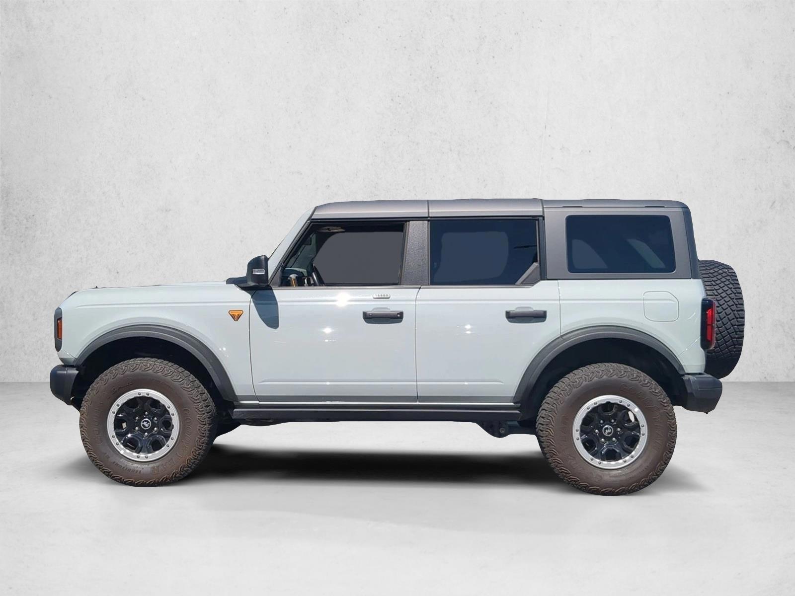 Thumbnail: 2023 Ford Bronco - 2