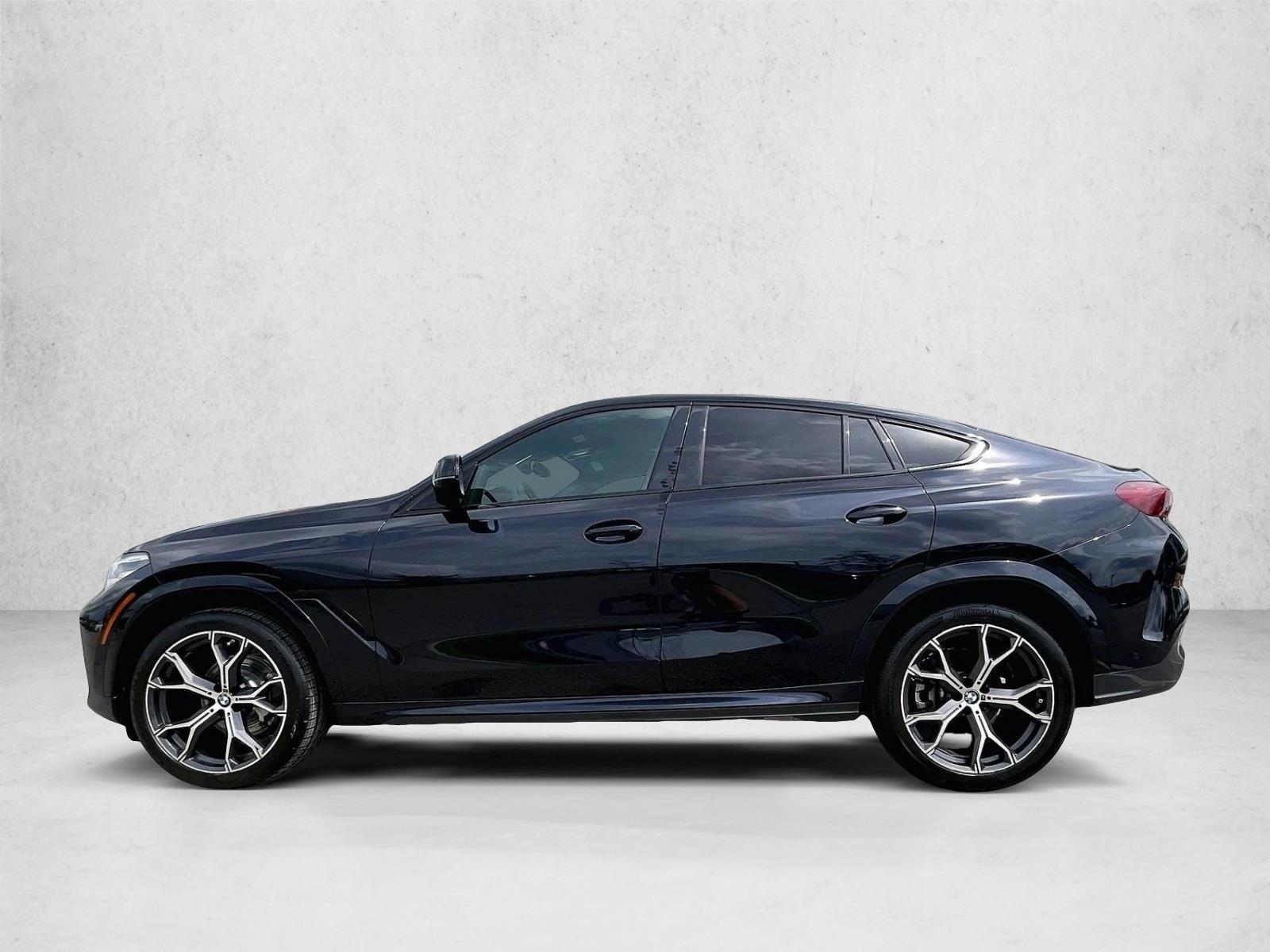 Thumbnail: 2022 BMW X6 - 2