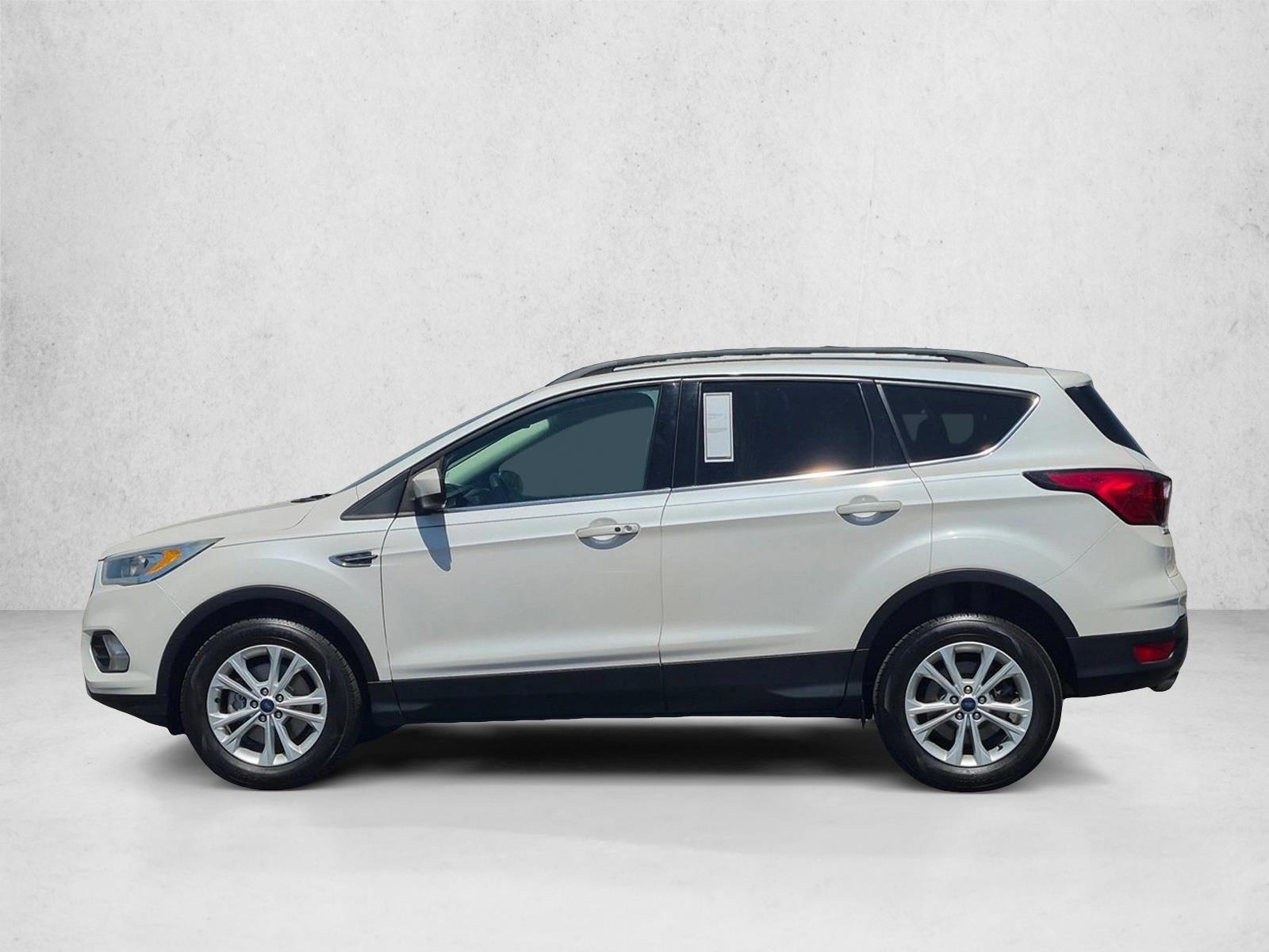 Thumbnail: 2019 Ford Escape - 2