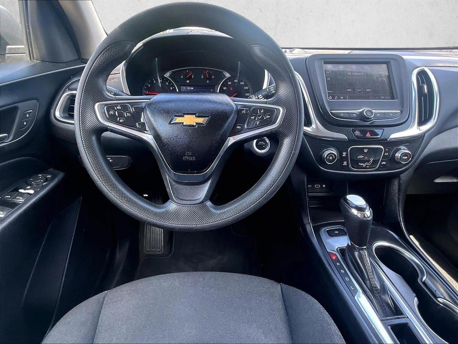 Thumbnail: 2019 Chevrolet Equinox - 3