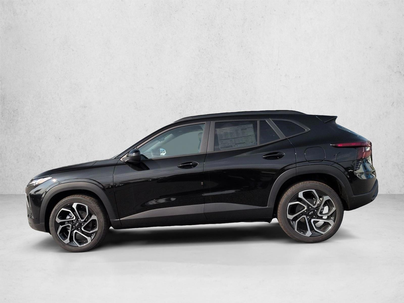 Thumbnail: 2026 Chevrolet Trax - 2