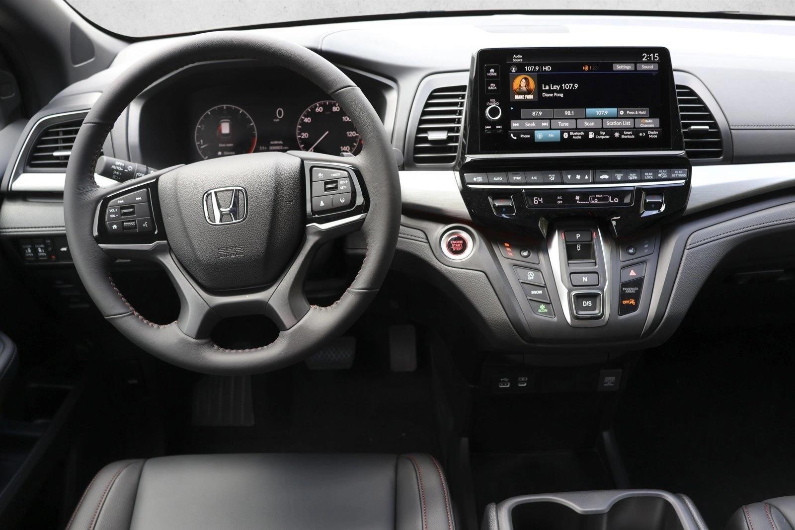 Thumbnail: 2026 Honda Odyssey - 4