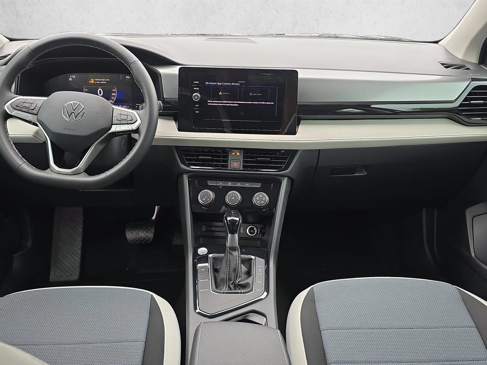 Thumbnail: 2026 Volkswagen Taos - 3