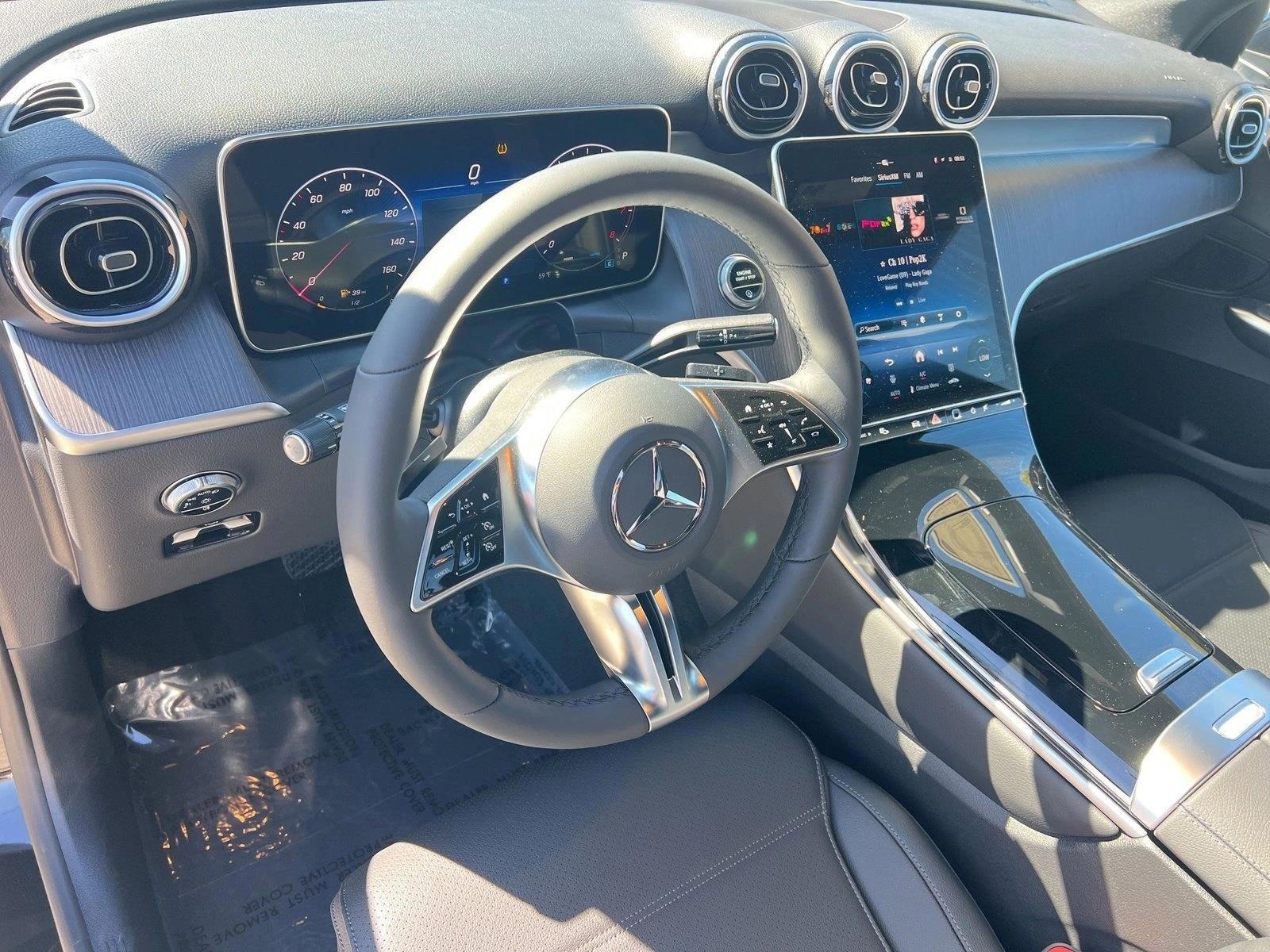 Thumbnail: 2026 Mercedes-Benz GLC - 3