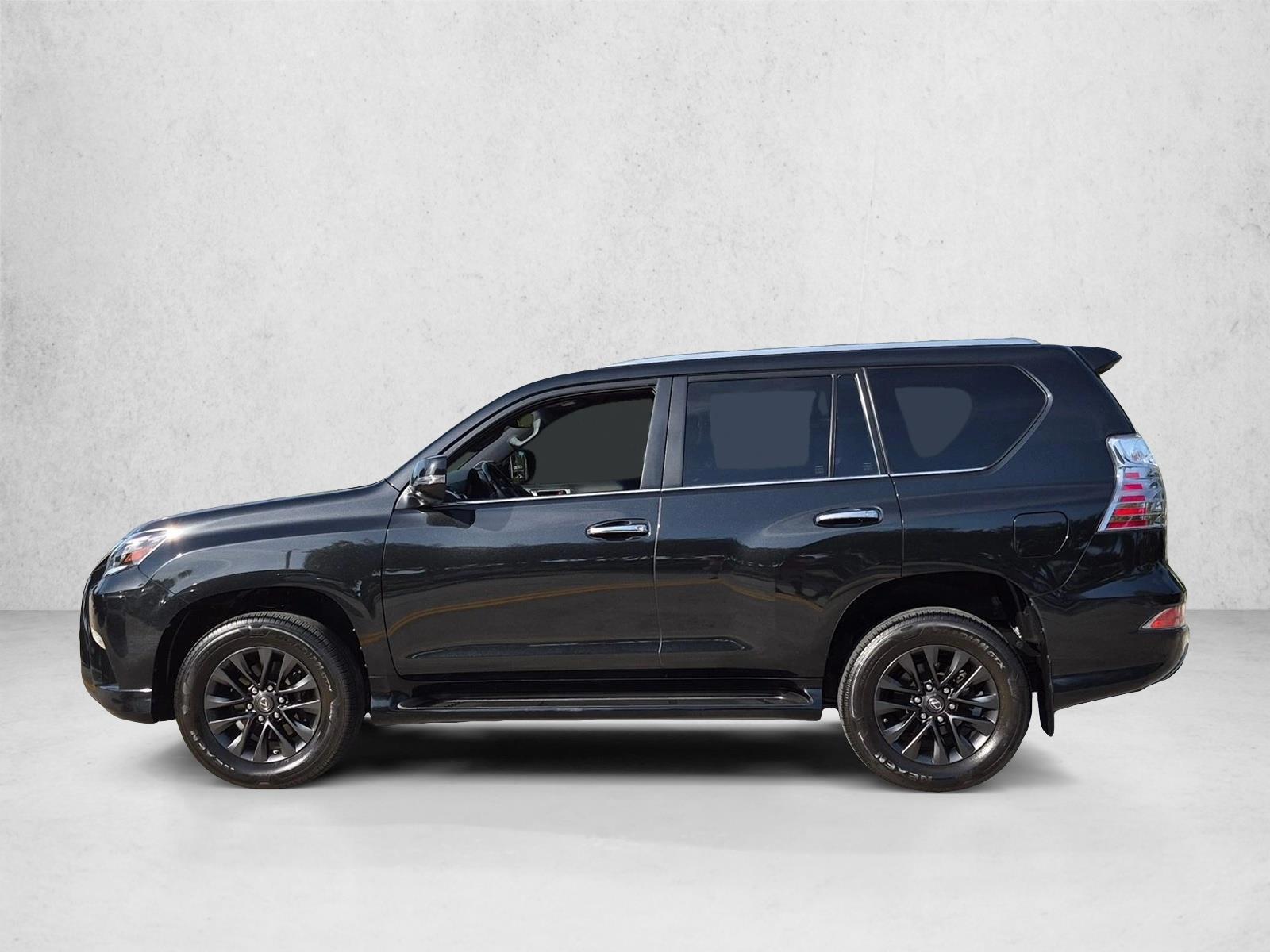 Thumbnail: 2022 Lexus GX - 2