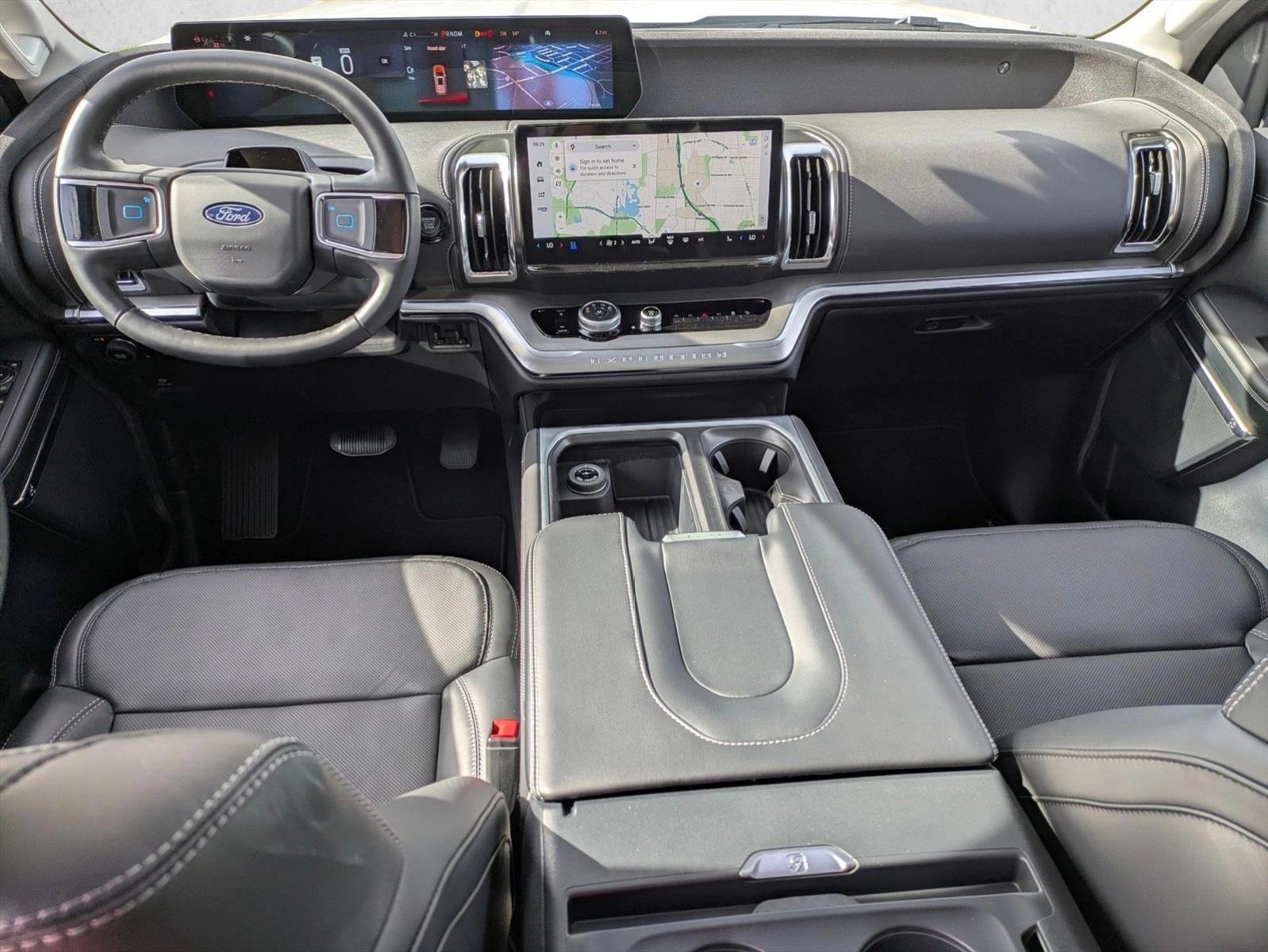 Thumbnail: 2026 Ford Expedition - 4