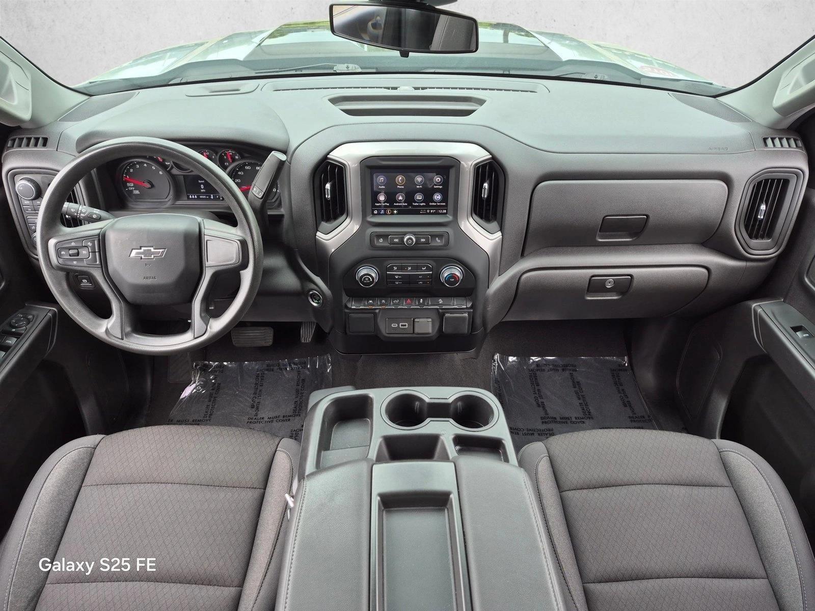 Thumbnail: 2024 Chevrolet Silverado 1500 - 3