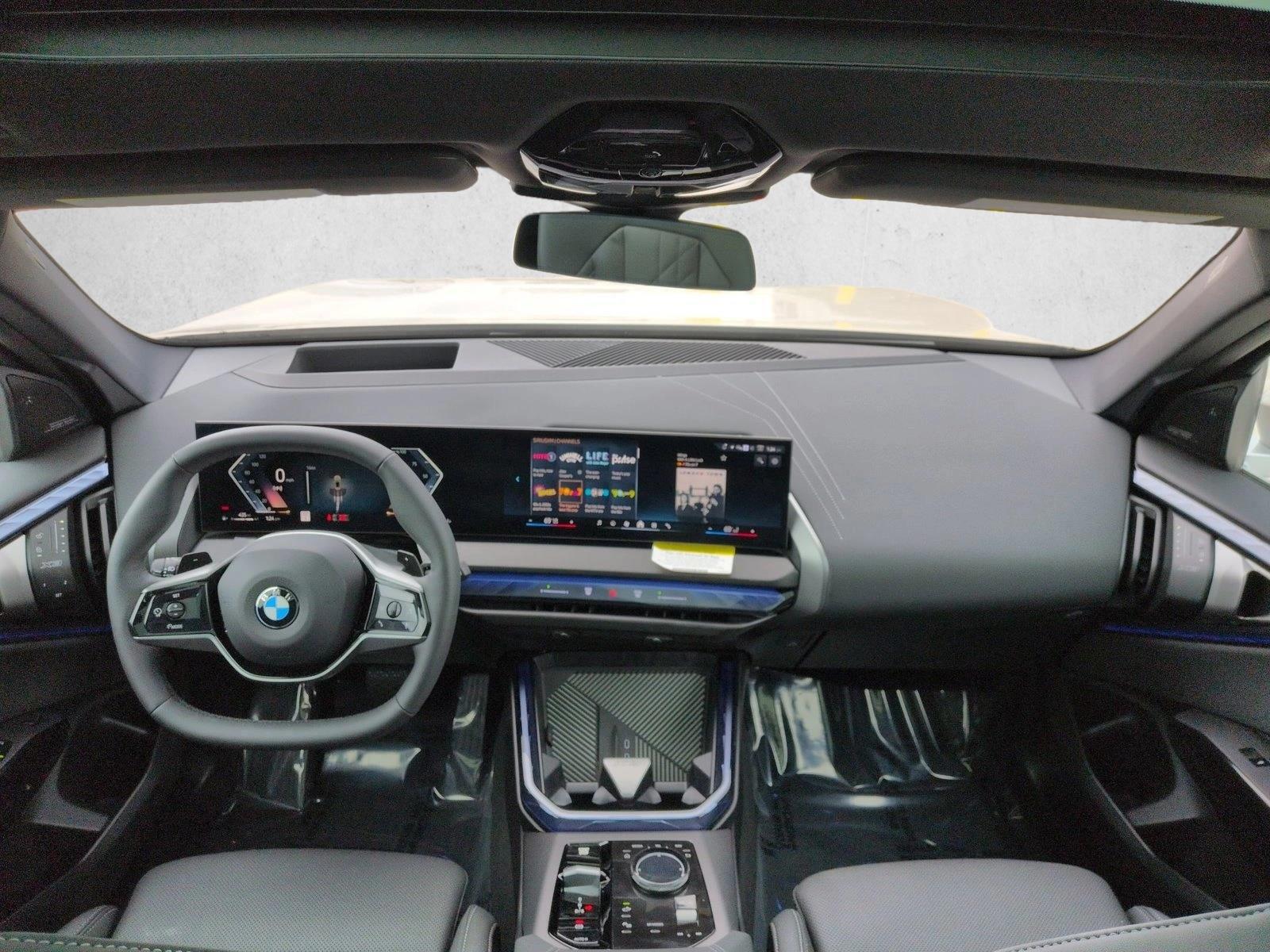 Thumbnail: 2026 BMW X3 - 3
