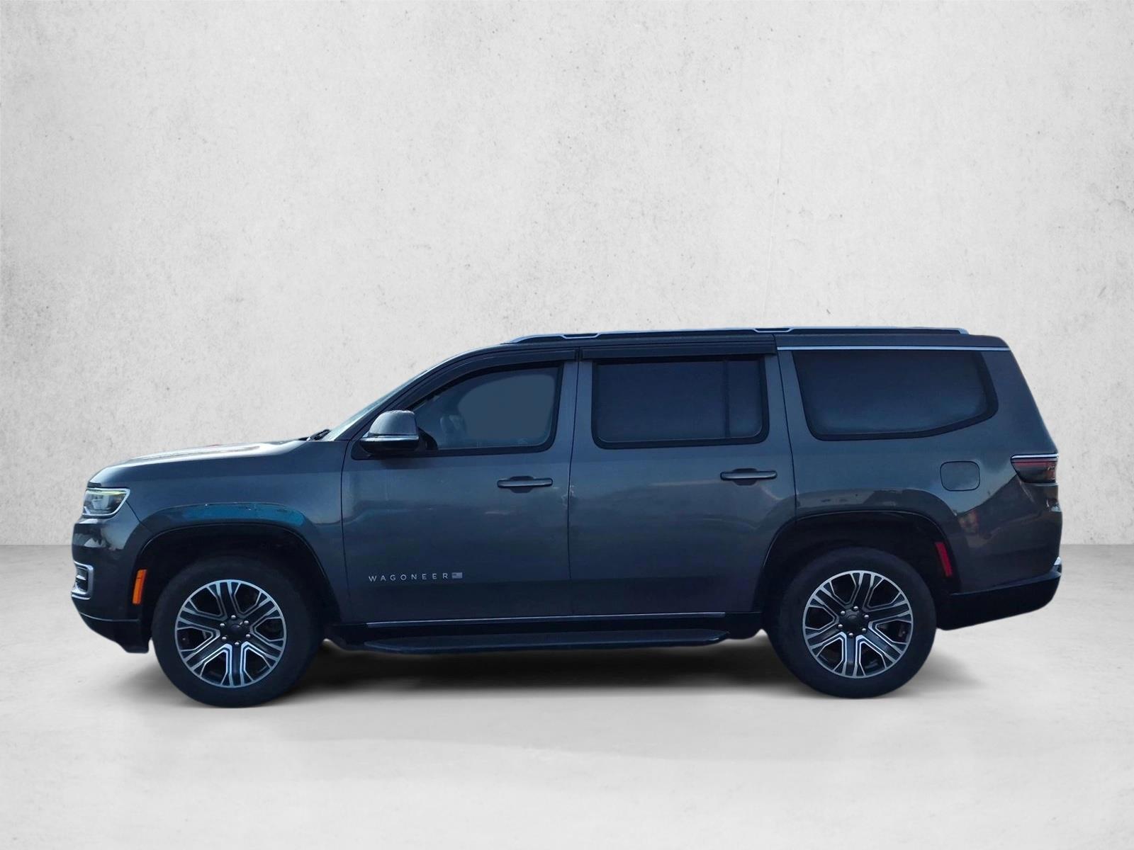 Thumbnail: 2022 Jeep Wagoneer - 2