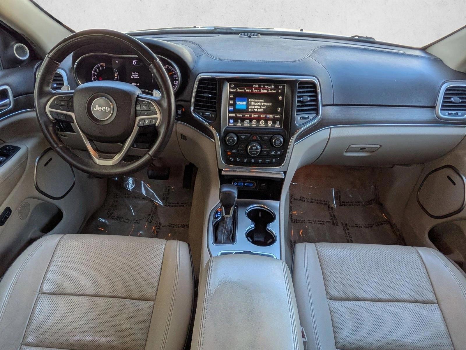 Thumbnail: 2017 Jeep Grand Cherokee - 4