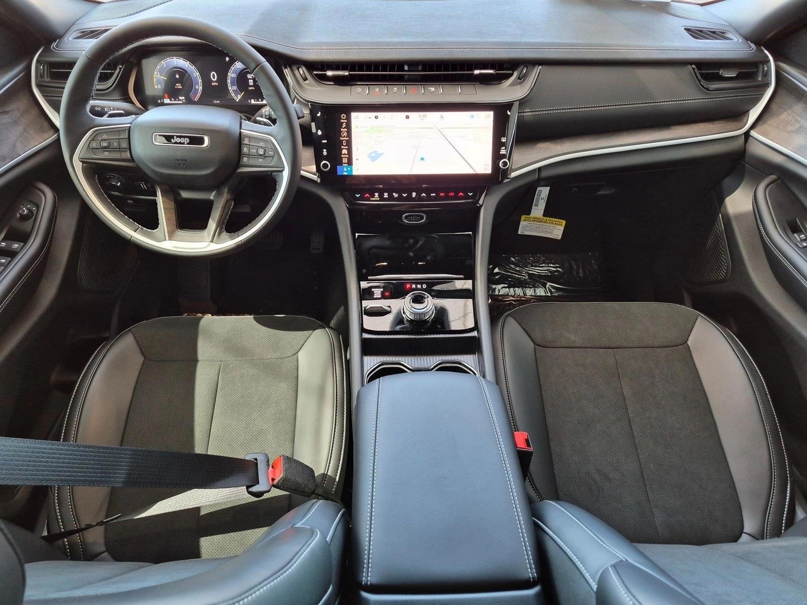 Thumbnail: 2026 Jeep Grand Cherokee - 4