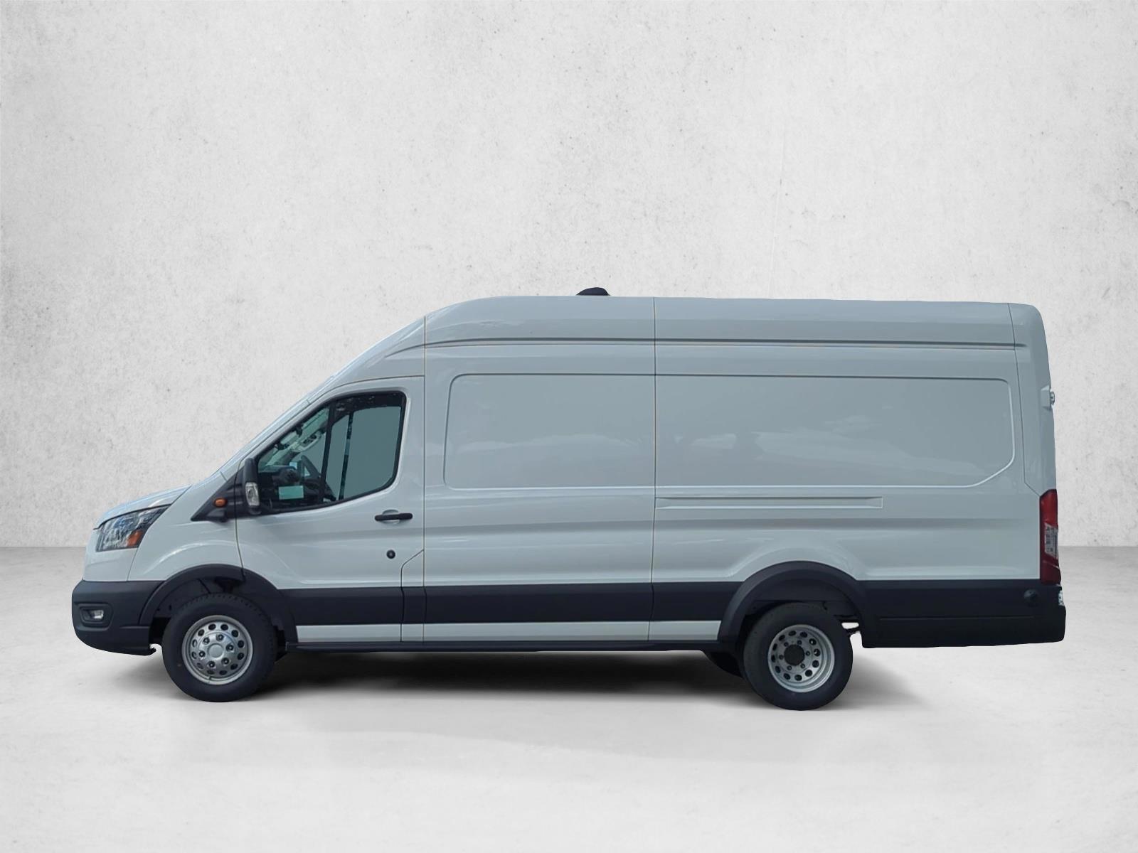 Thumbnail: 2026 Ford Transit Series - 2