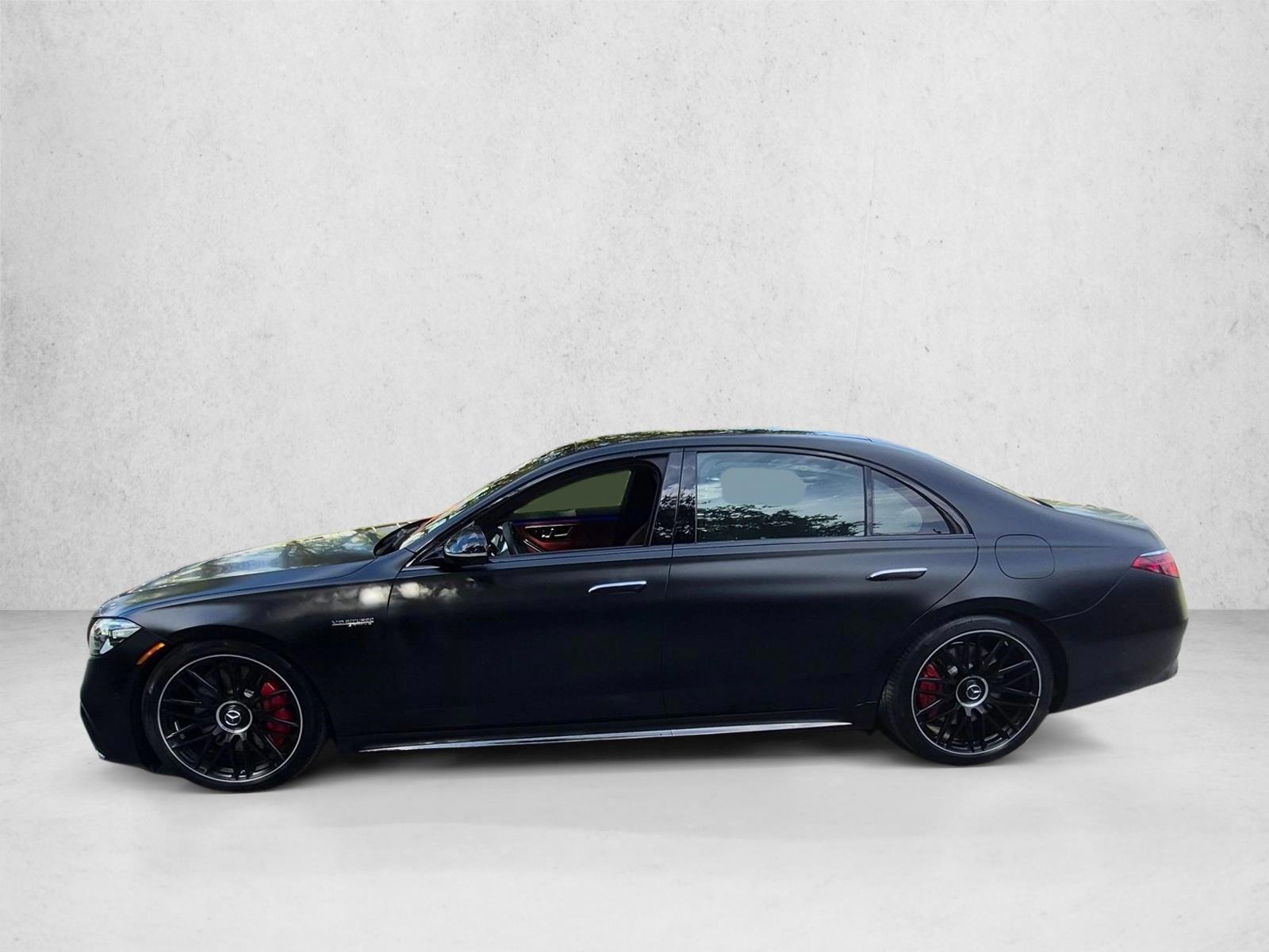 Thumbnail: 2025 Mercedes-Benz S-Class - 2