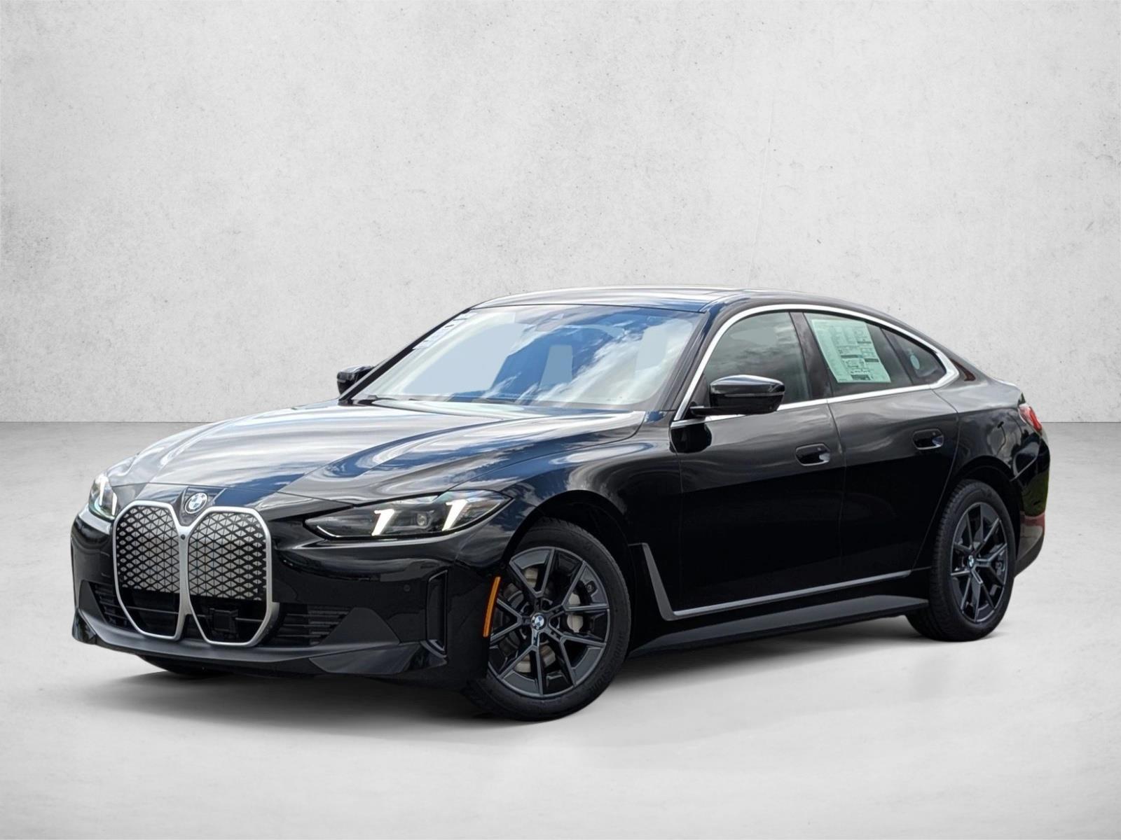 Thumbnail: 2026 BMW i4 - 1