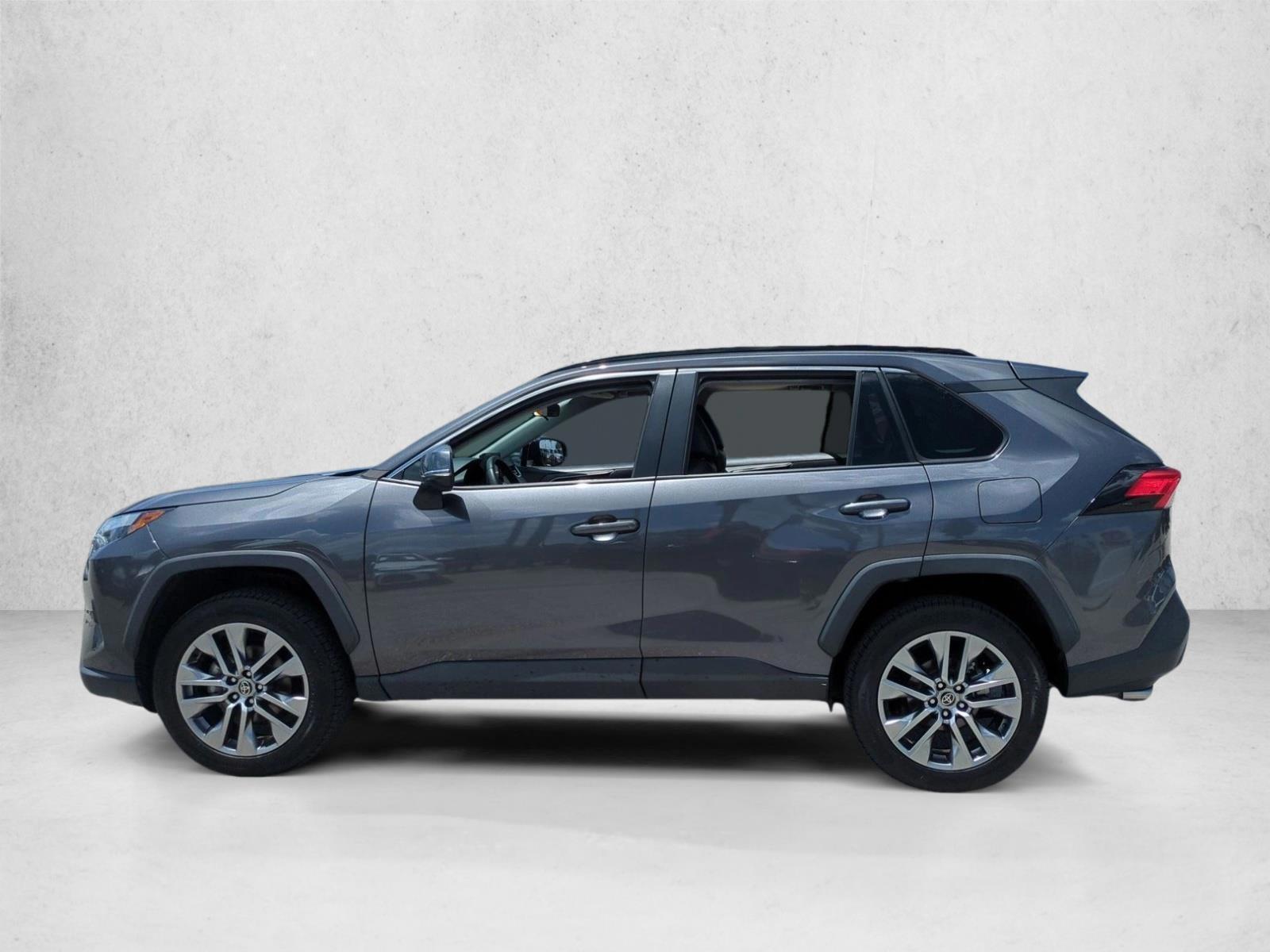 Thumbnail: 2022 Toyota RAV4 - 2