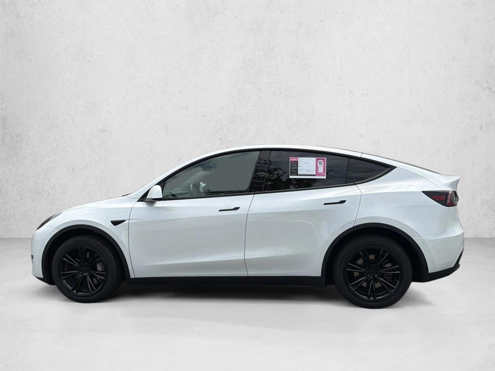 Thumbnail: 2023 Tesla Model Y - 2