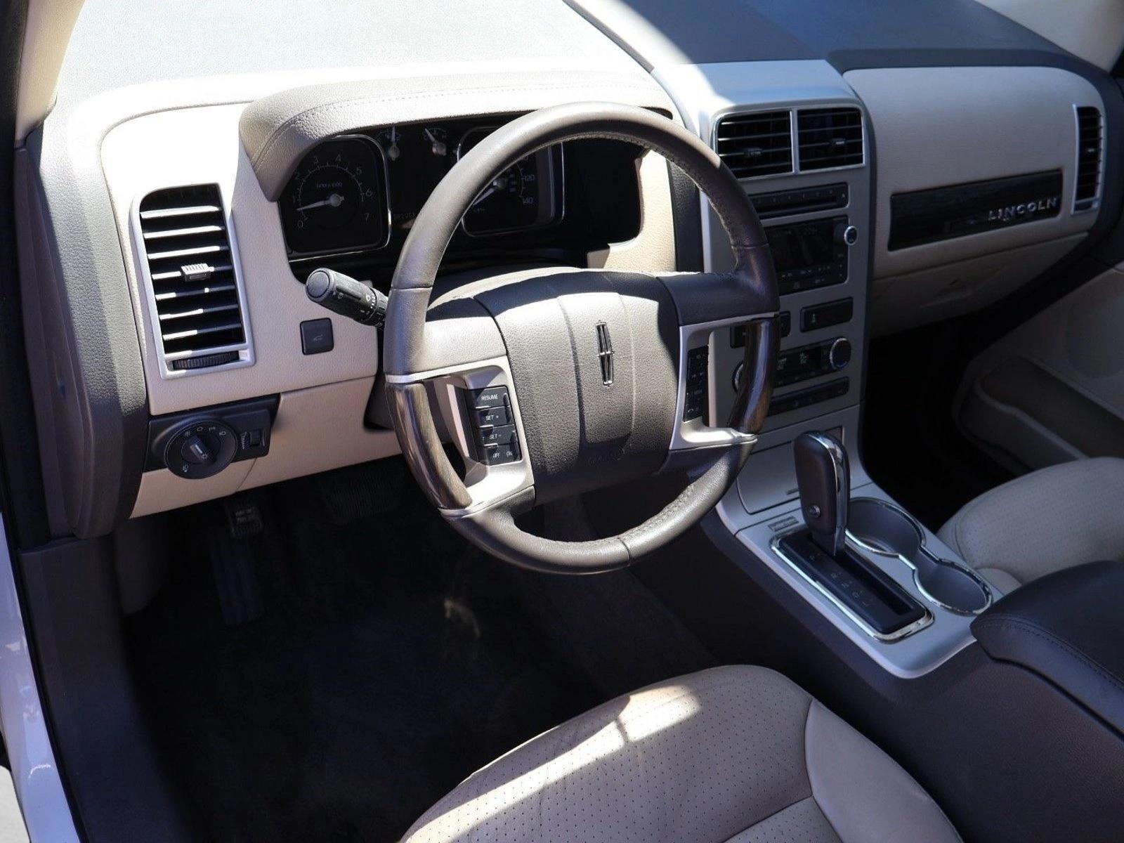 Thumbnail: 2009 Lincoln MKX - 3