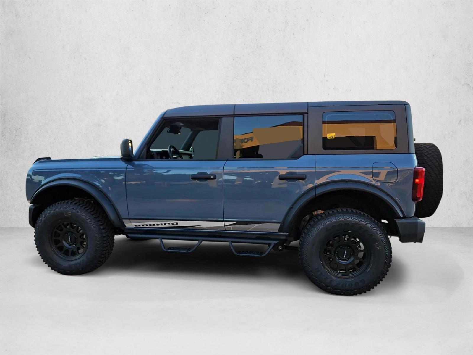 Thumbnail: 2025 Ford Bronco - 2