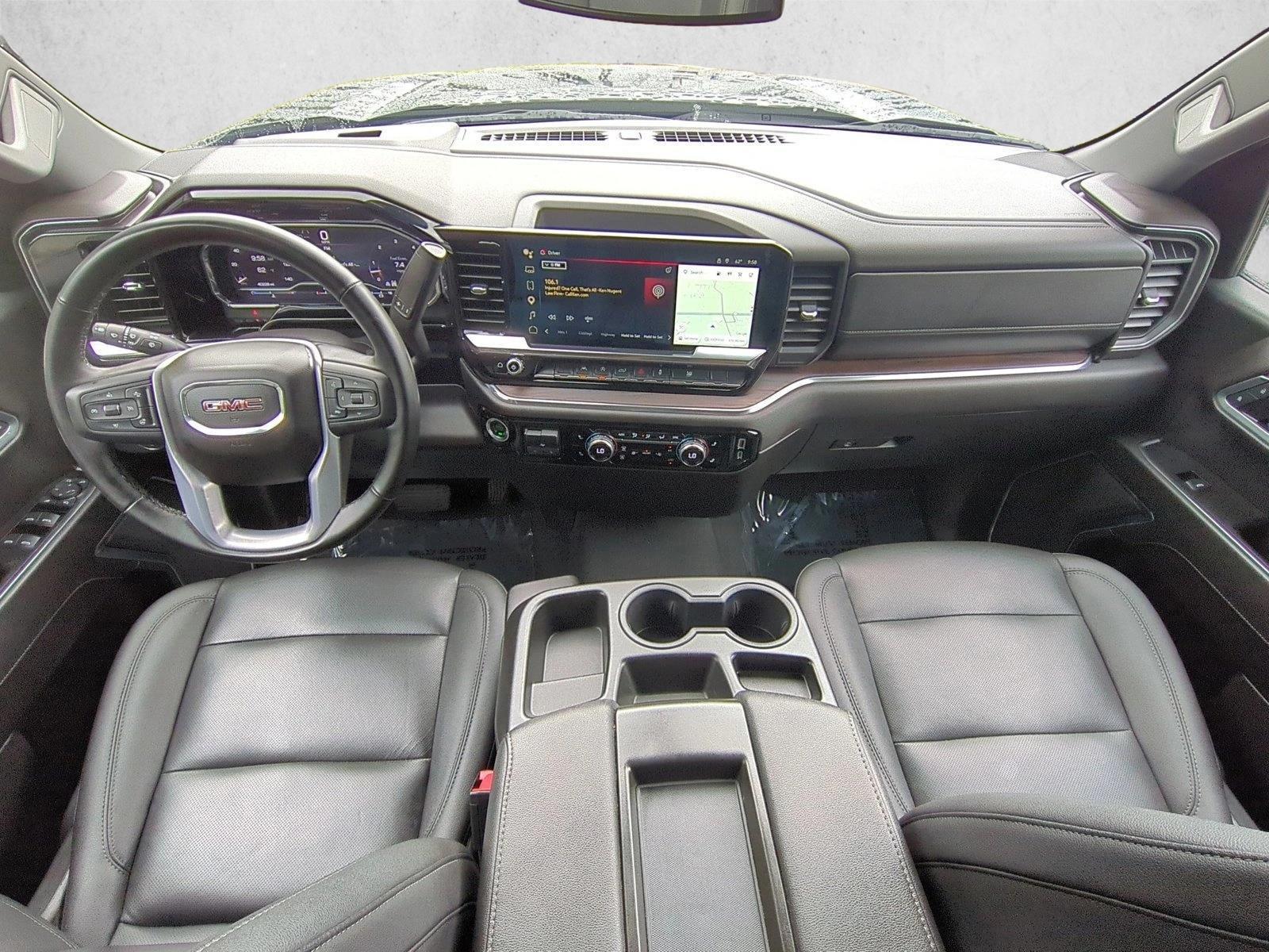 Thumbnail: 2025 GMC Sierra 1500 - 4
