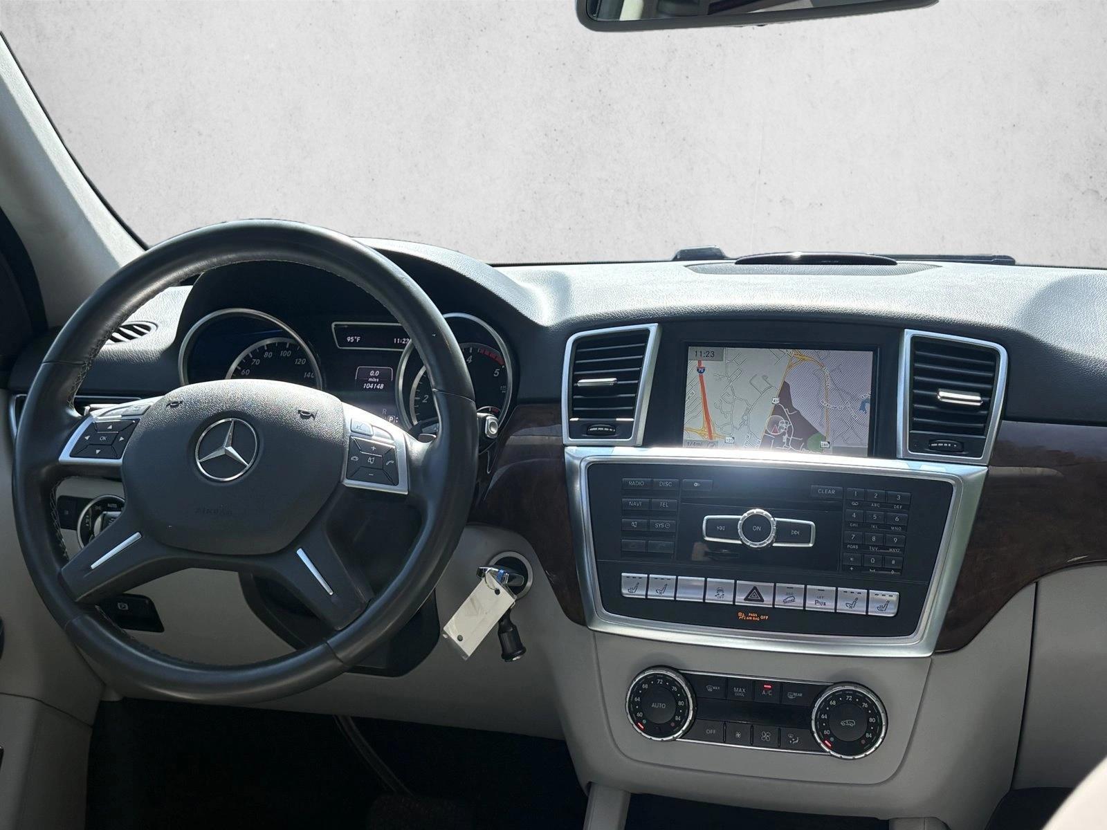 Thumbnail: 2014 Mercedes-Benz M-Class - 4