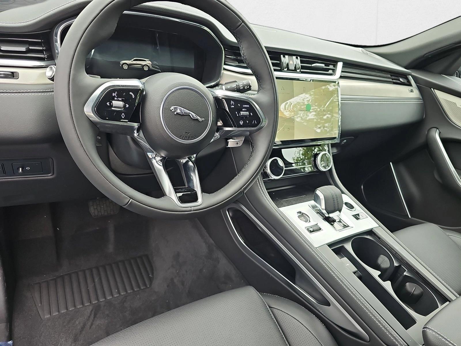 Thumbnail: 2026 Jaguar F-Pace - 4