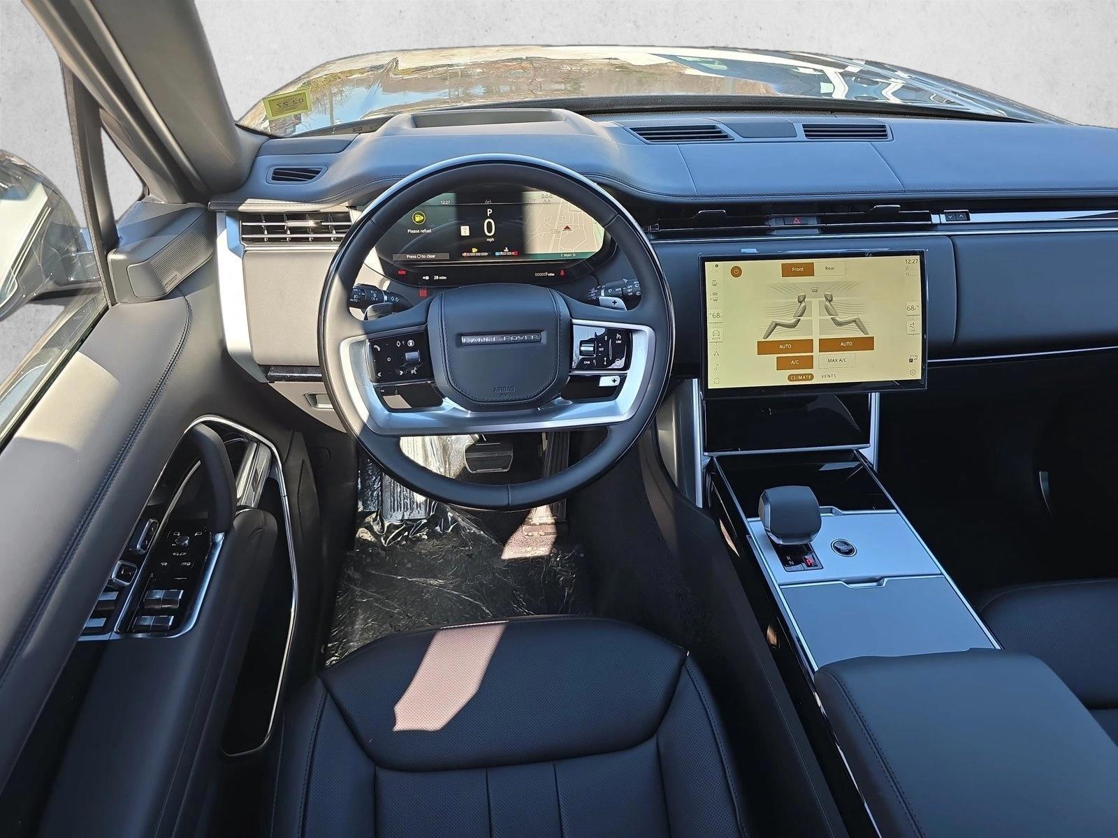 Thumbnail: 2026 Land Rover Range Rover - 4