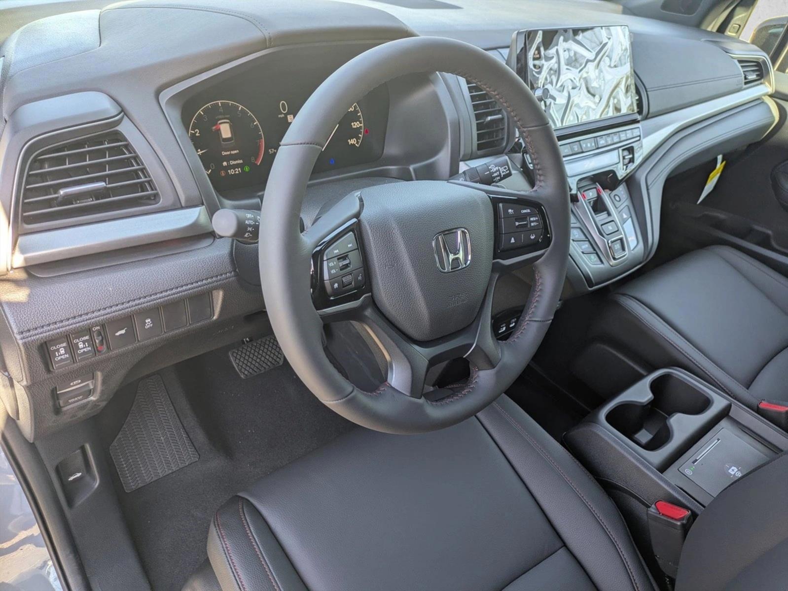 Thumbnail: 2026 Honda Odyssey - 3