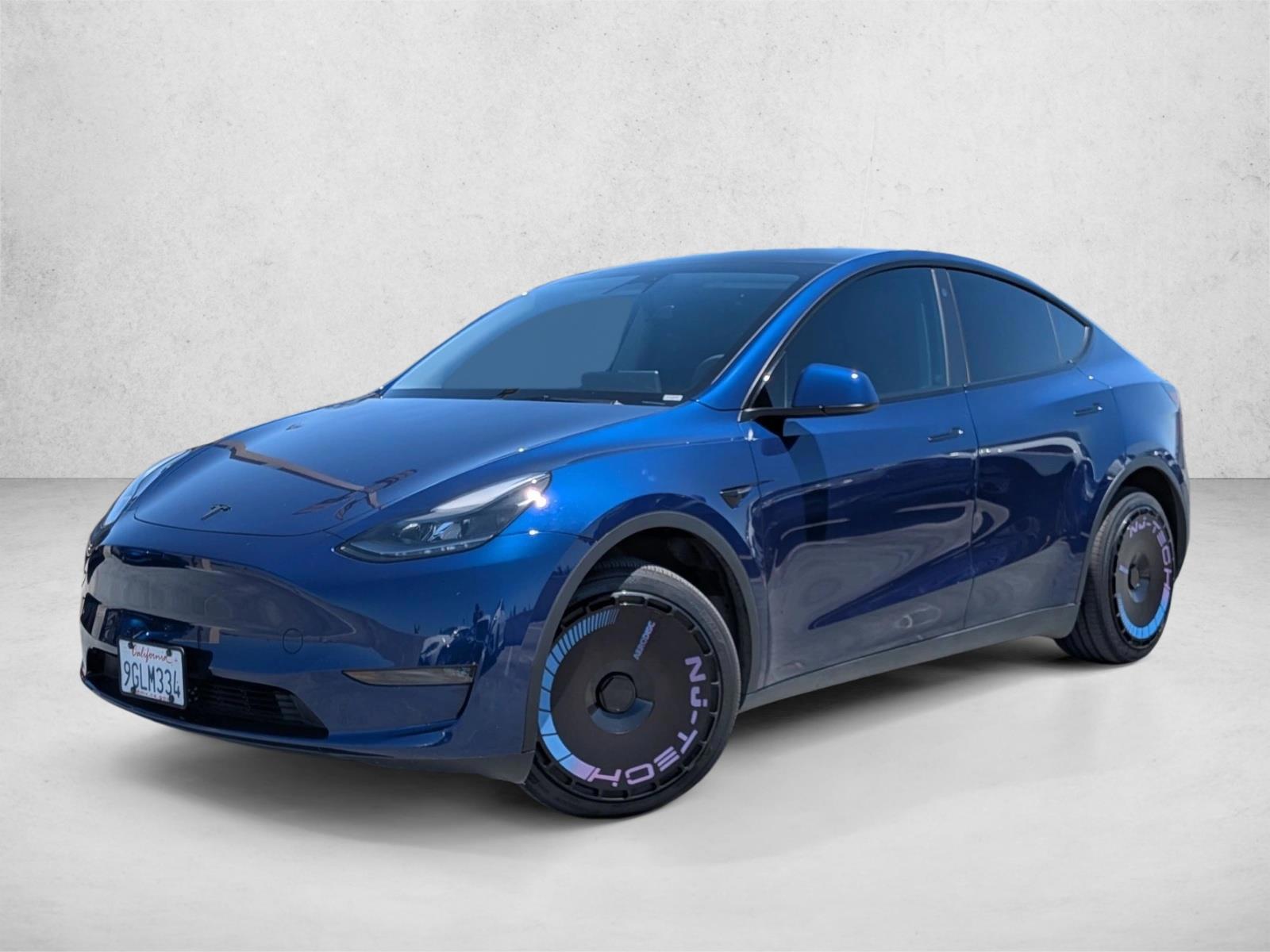 Thumbnail: 2023 Tesla Model Y - 1