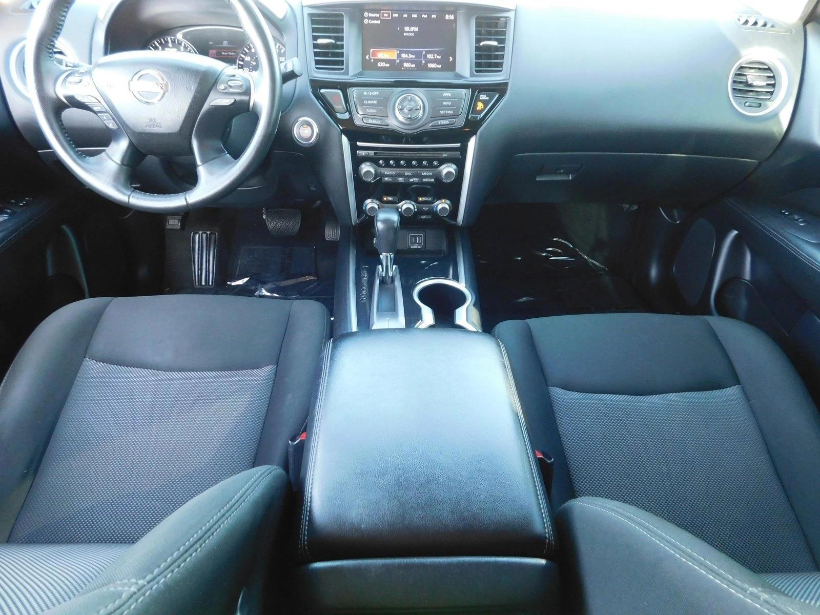 Thumbnail: 2020 Nissan Pathfinder - 4
