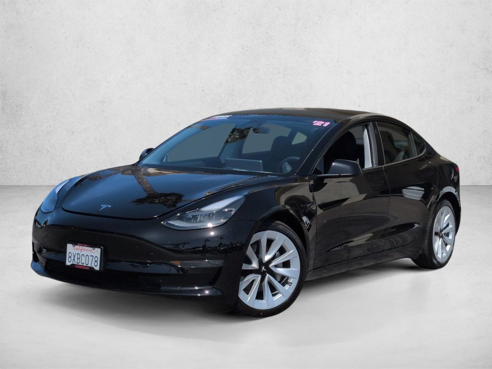 Thumbnail: 2021 Tesla Model 3 - 1