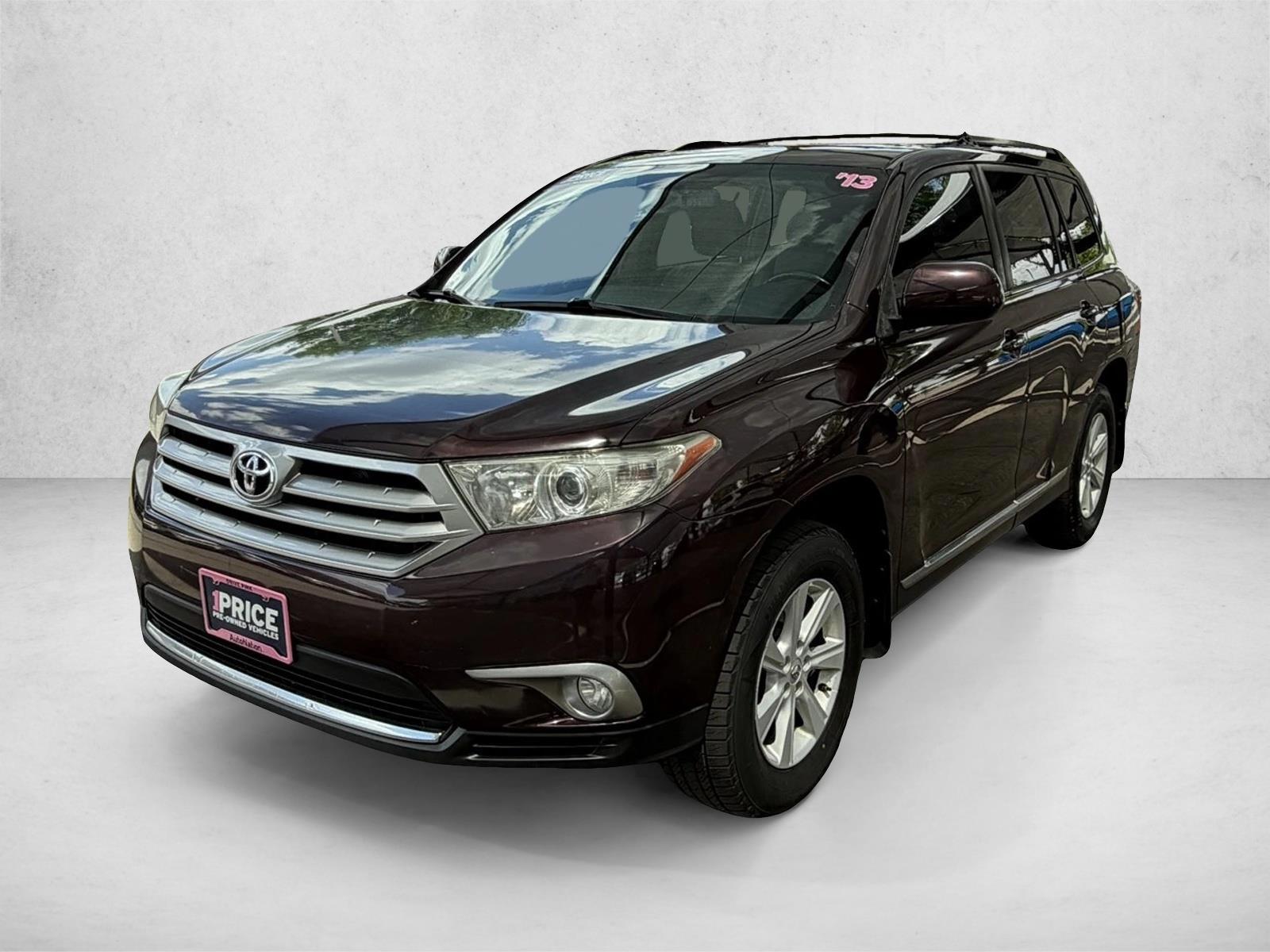 Thumbnail: 2013 Toyota Highlander - 1