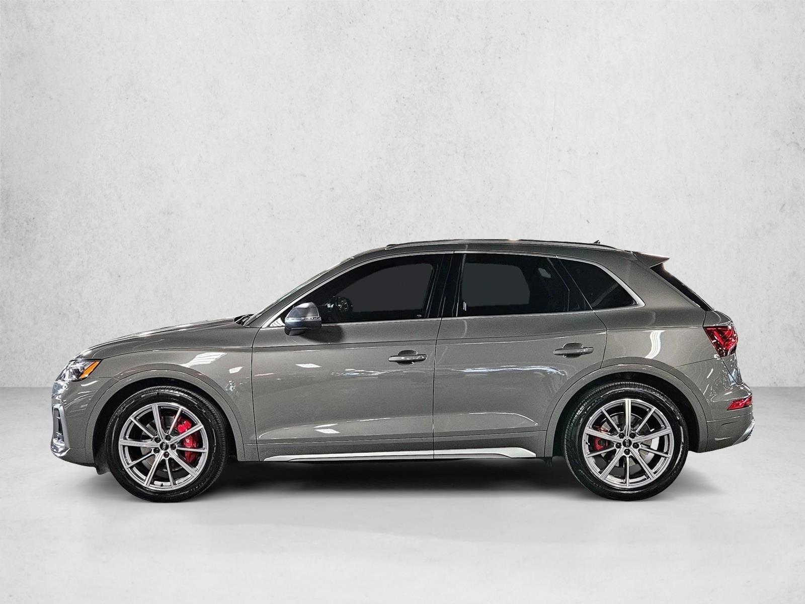 Thumbnail: 2023 Audi SQ5 - 2