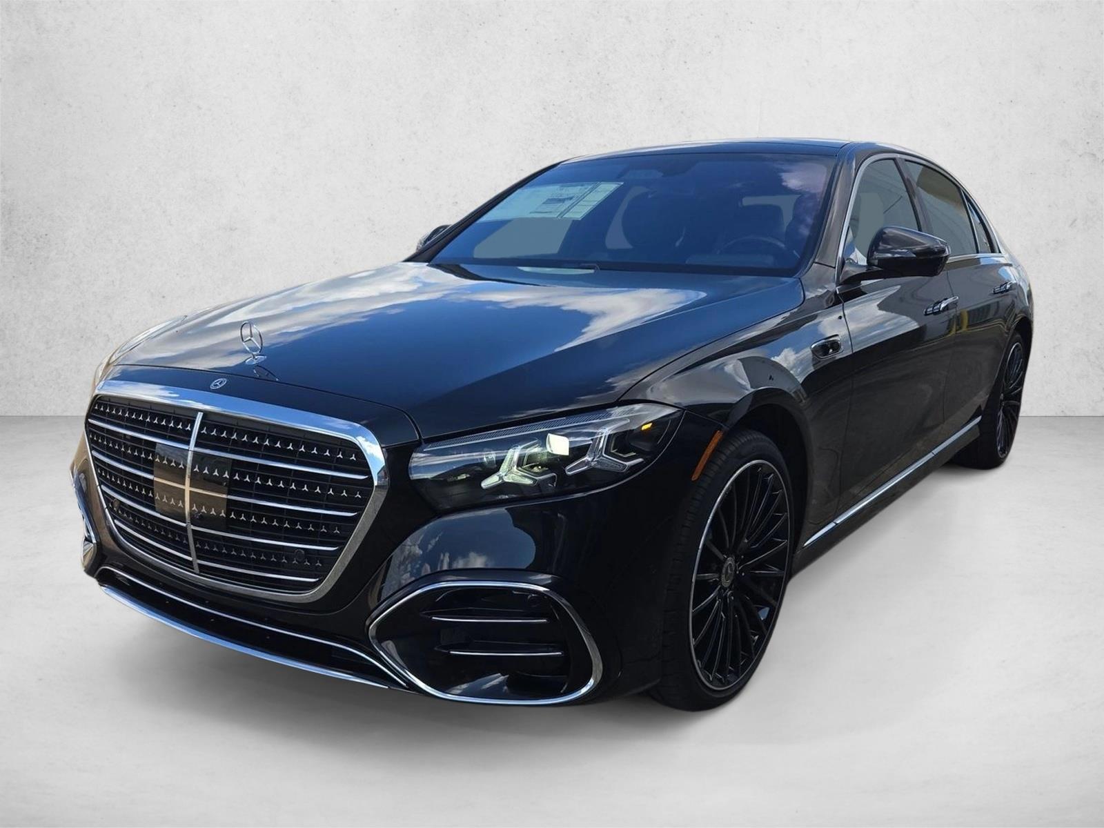 Thumbnail: 2027 Mercedes-Benz S-Class - 1