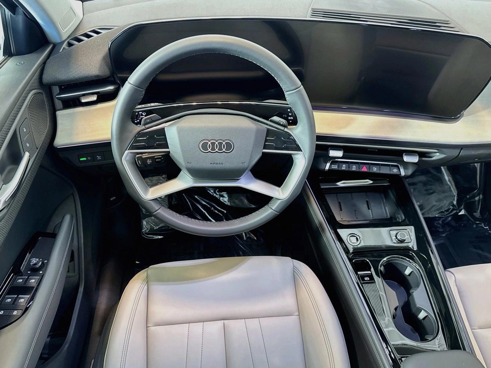 Thumbnail: 2026 Audi Q3 - 4