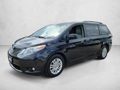 2013 Toyota Sienna XLE -
                  Austin, TX