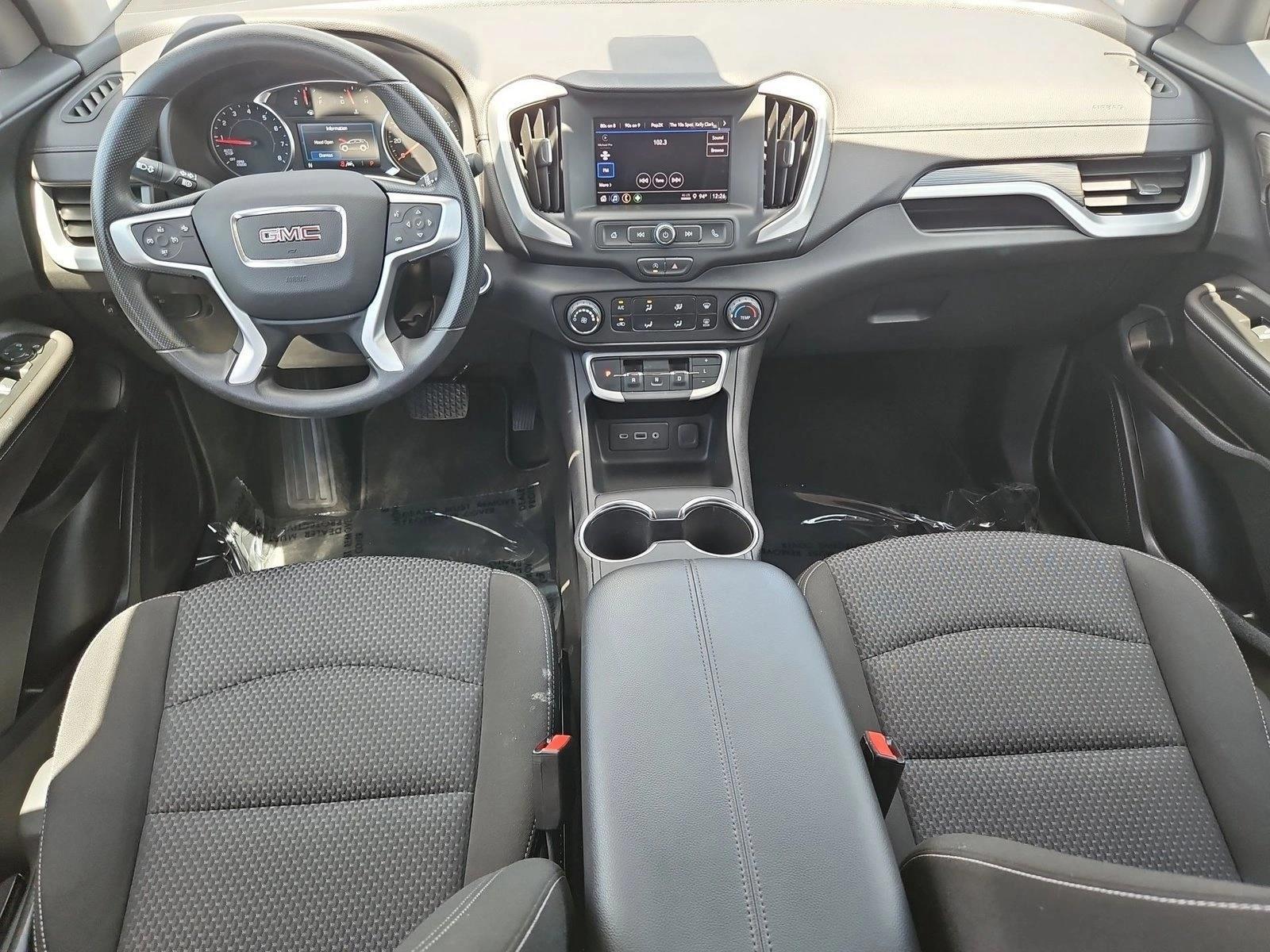 Thumbnail: 2023 GMC Terrain - 3