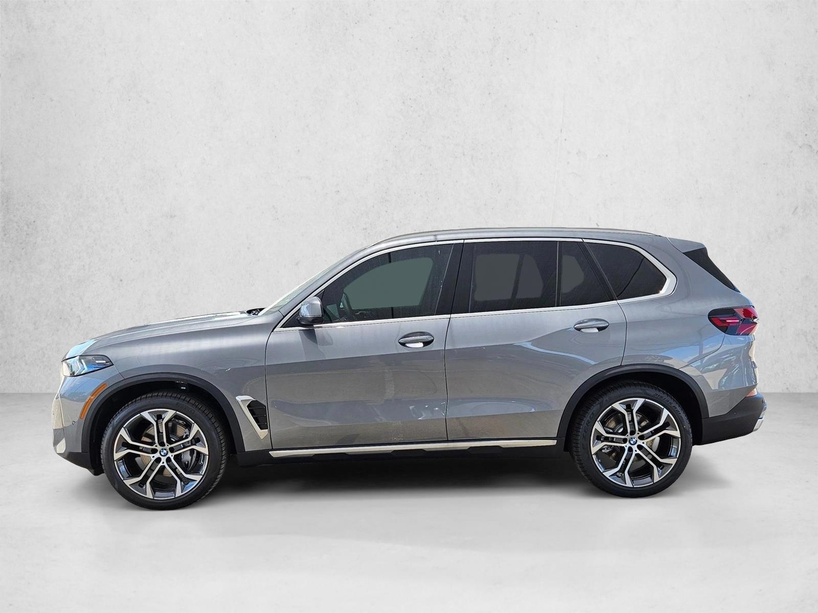 Thumbnail: 2026 BMW X5 - 2
