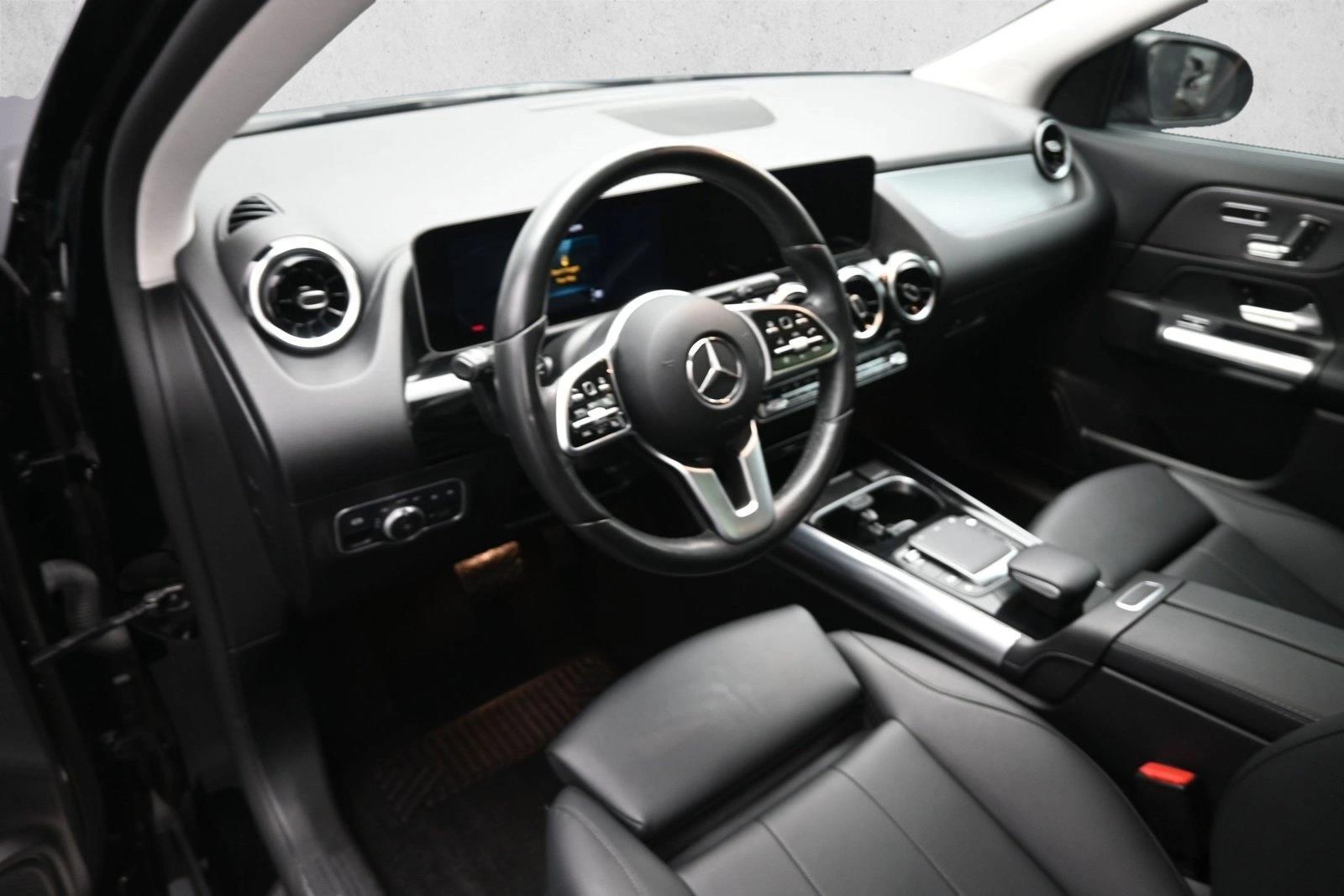 Thumbnail: 2021 Mercedes-Benz GLA - 3