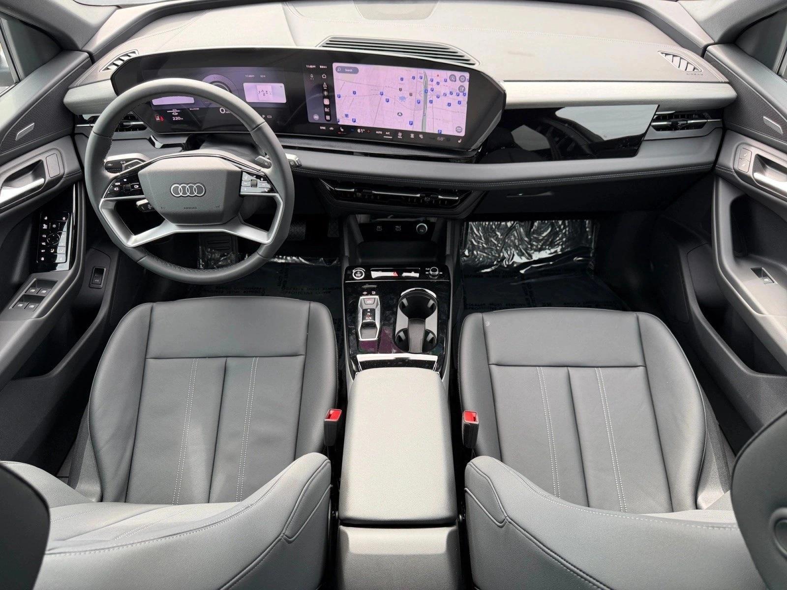 Thumbnail: 2027 Audi Q6 e-tron - 3