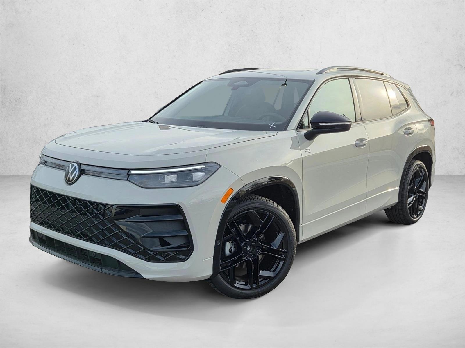 Thumbnail: 2026 Volkswagen Tiguan - 1