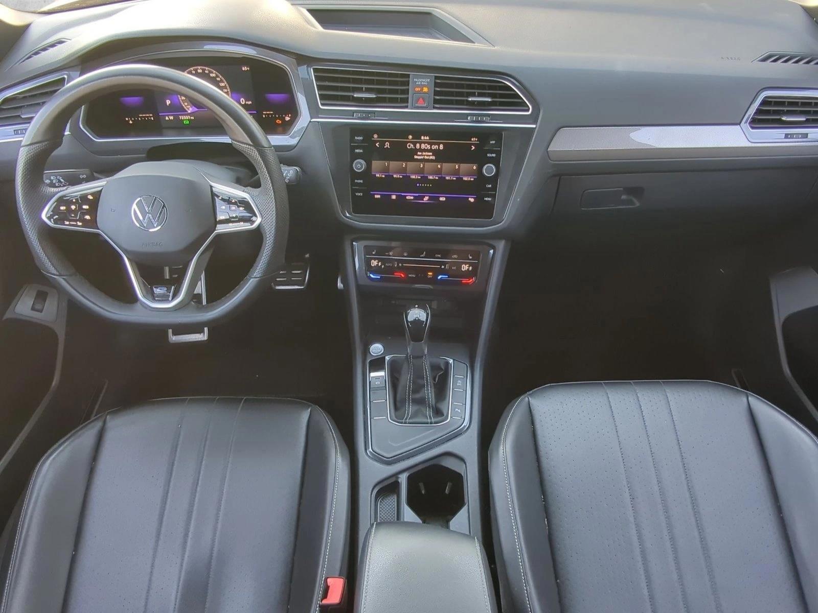 Thumbnail: 2022 Volkswagen Tiguan - 4